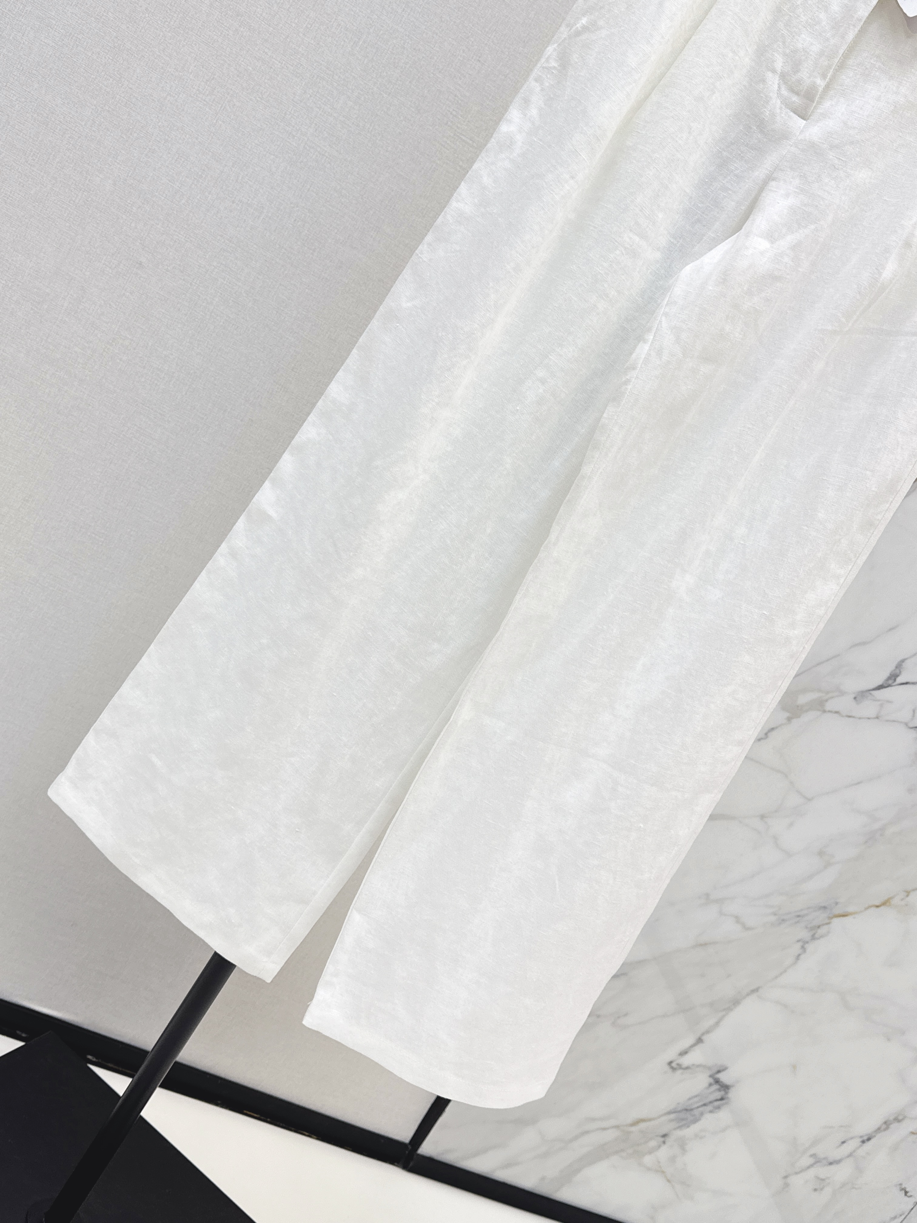 Brunello 26SS High-Waisted Pleated Wide-Leg Pants