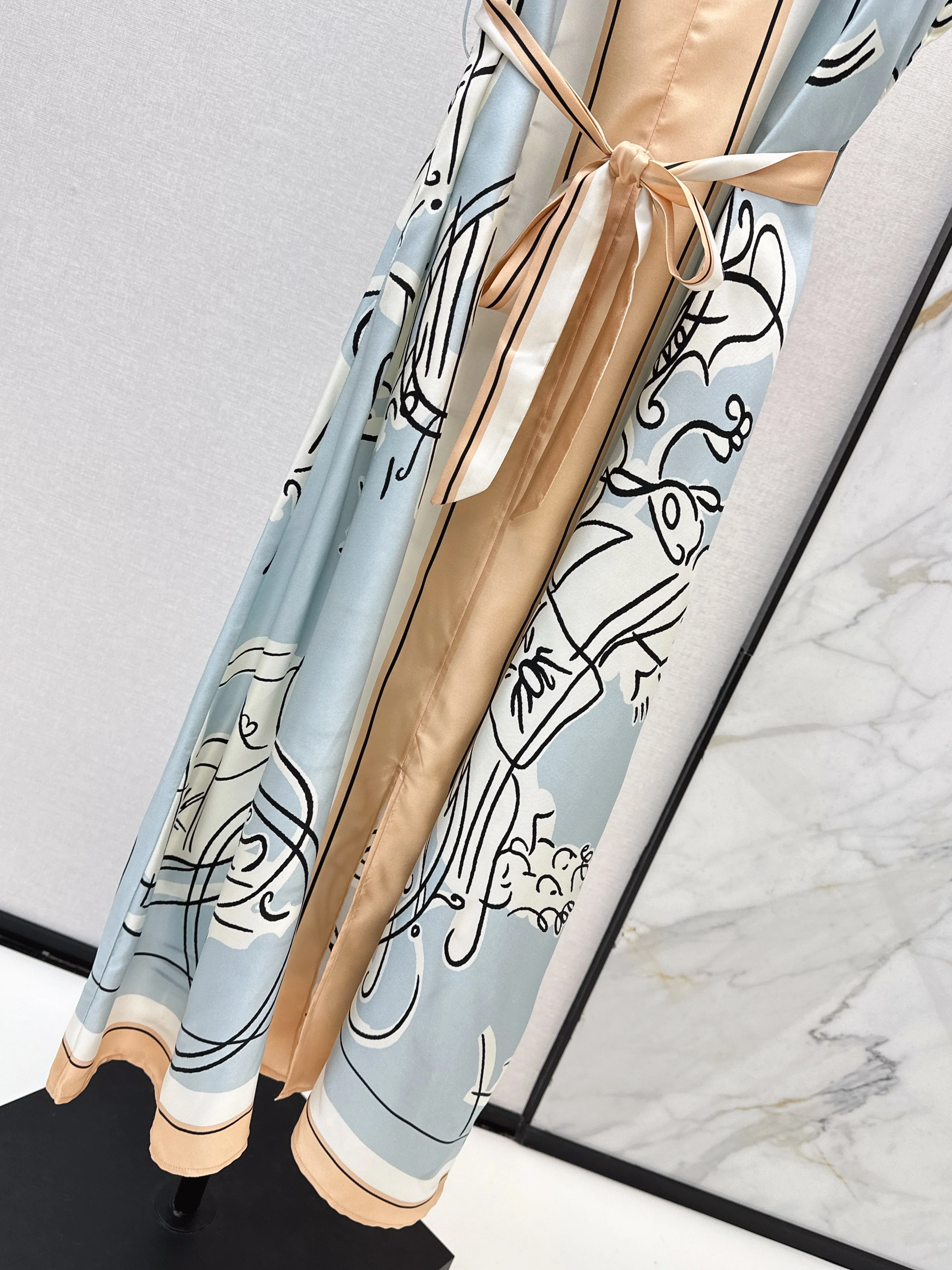 Herm 26ss print silk dress