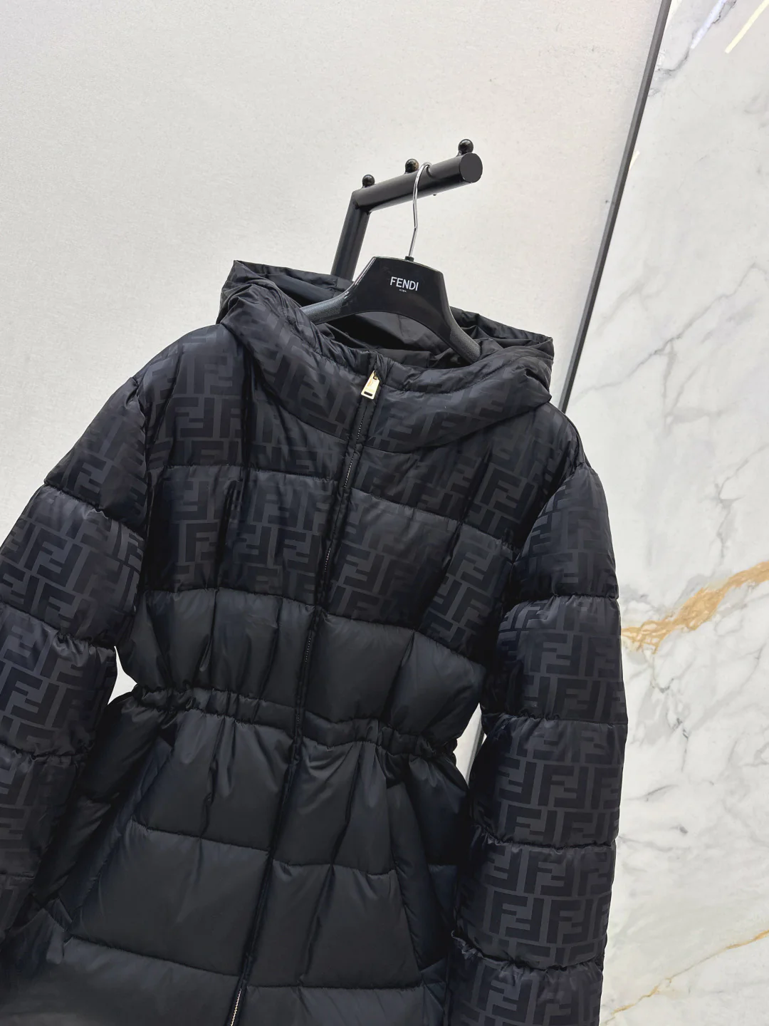 Fend 25fw down jacket