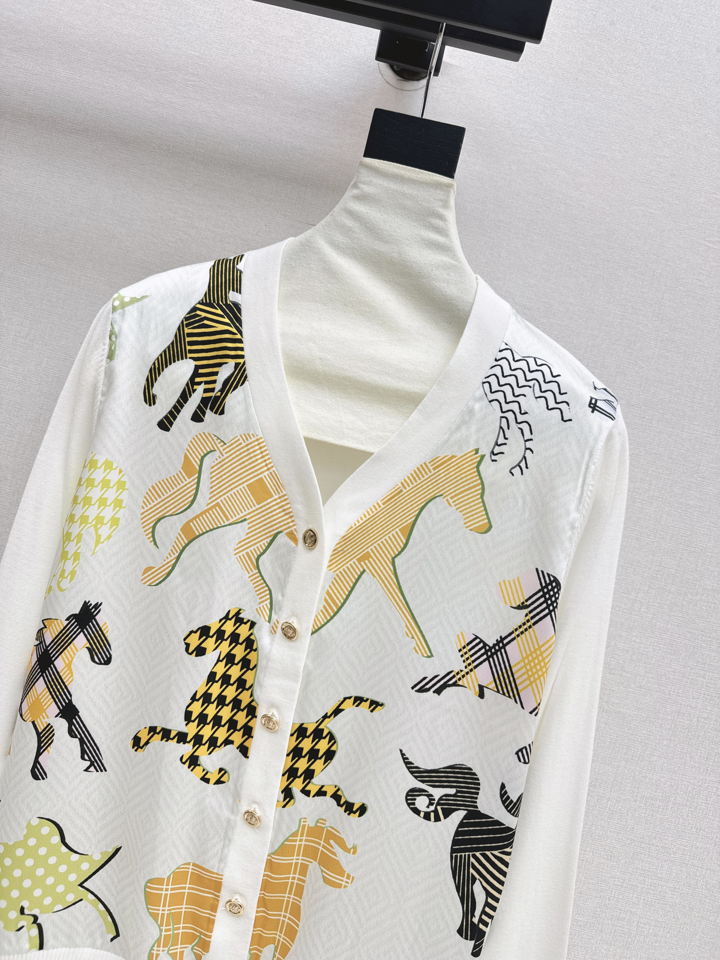 Her 26ss print knit cardigan