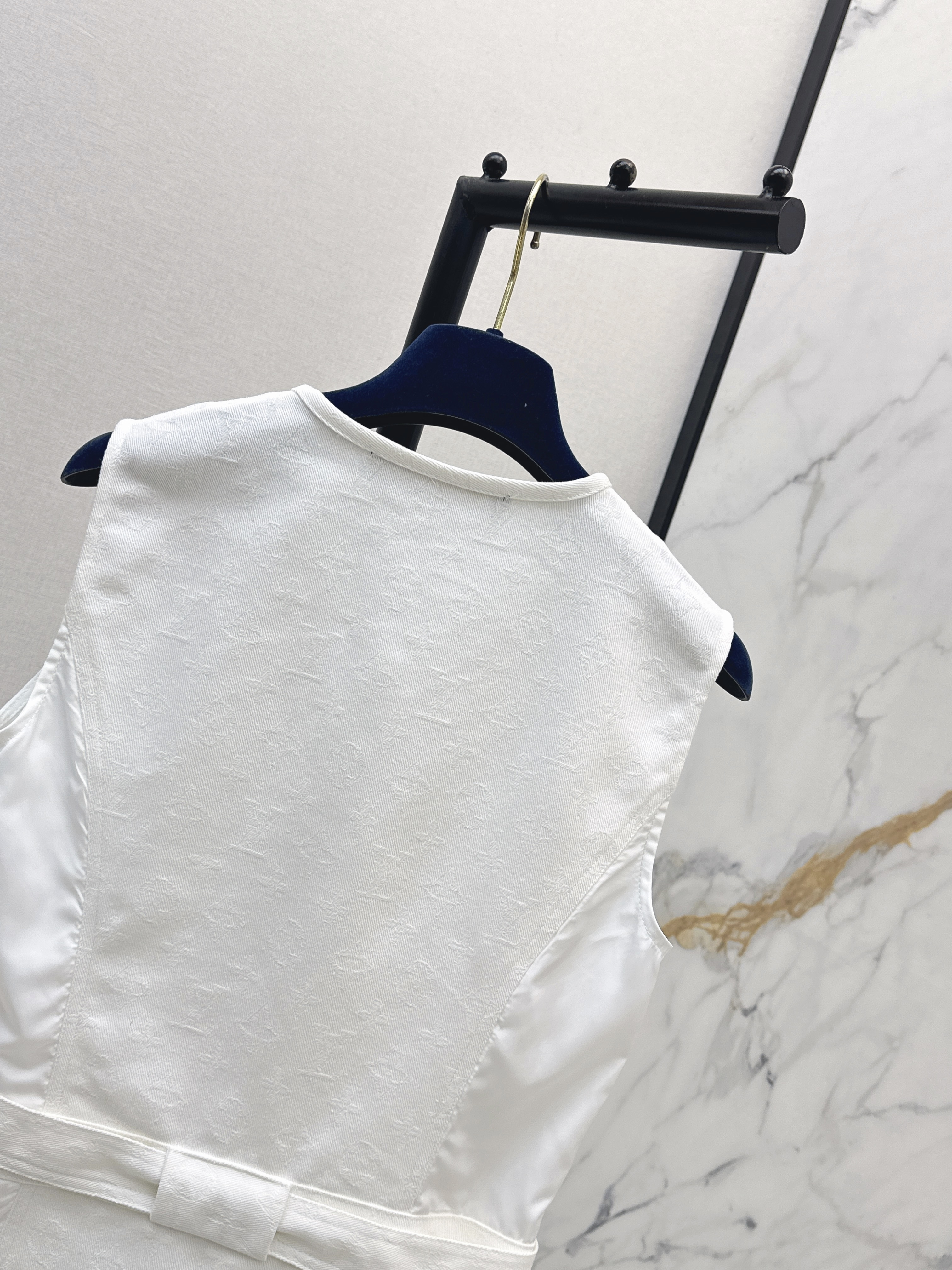 Loui 26ss sleeveless zip-up dress