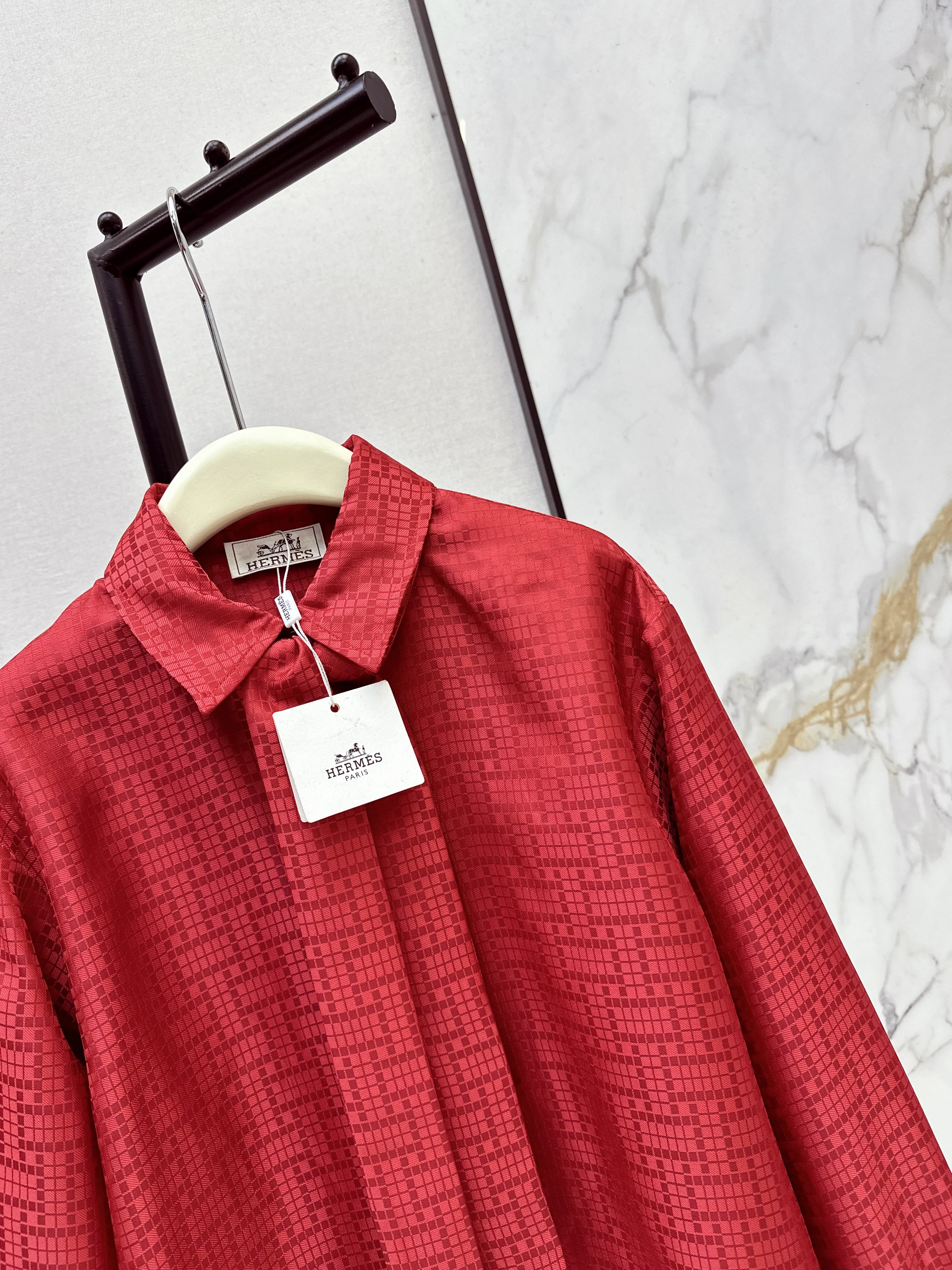 Herm 26ss jacquard -neck shirts