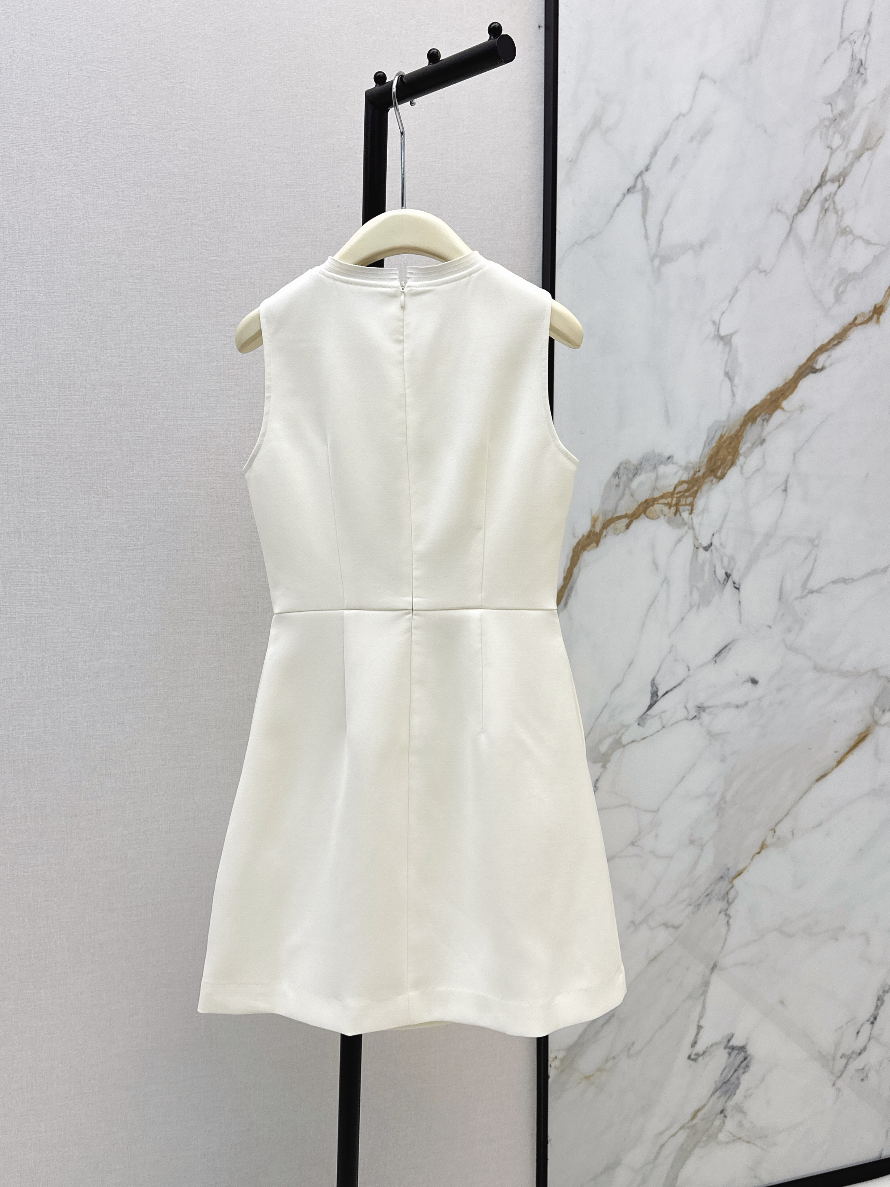 Prad 26ss bow sleeveless dress