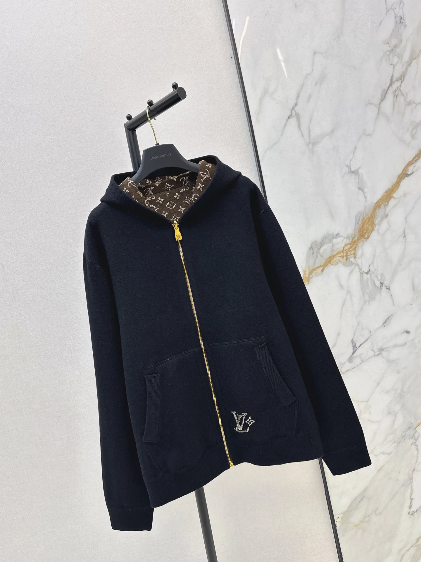 Loui 25fw reversible jacket