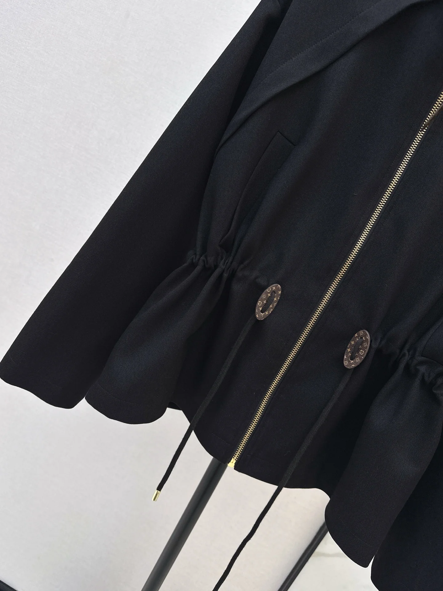 Louis 25fw drawstring jacket