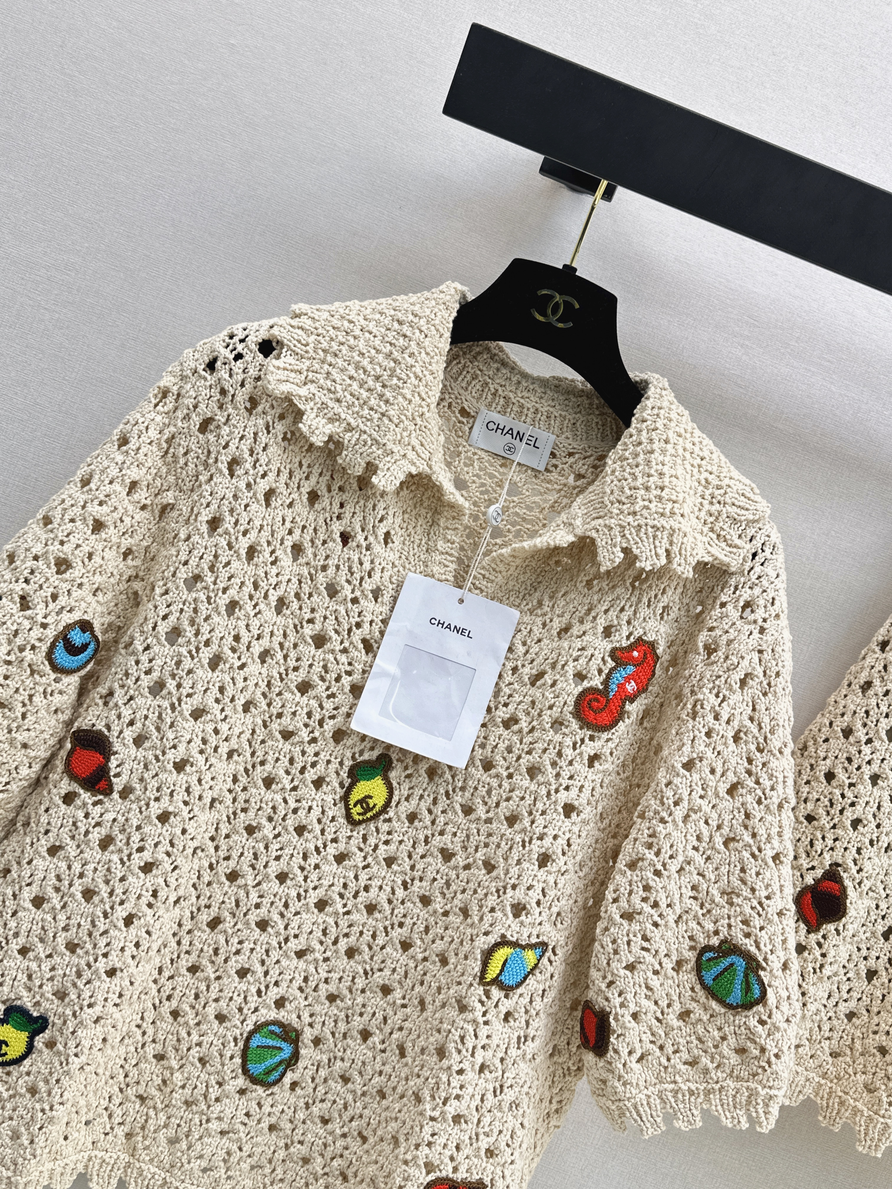 Chan 26ss beach embroidery top