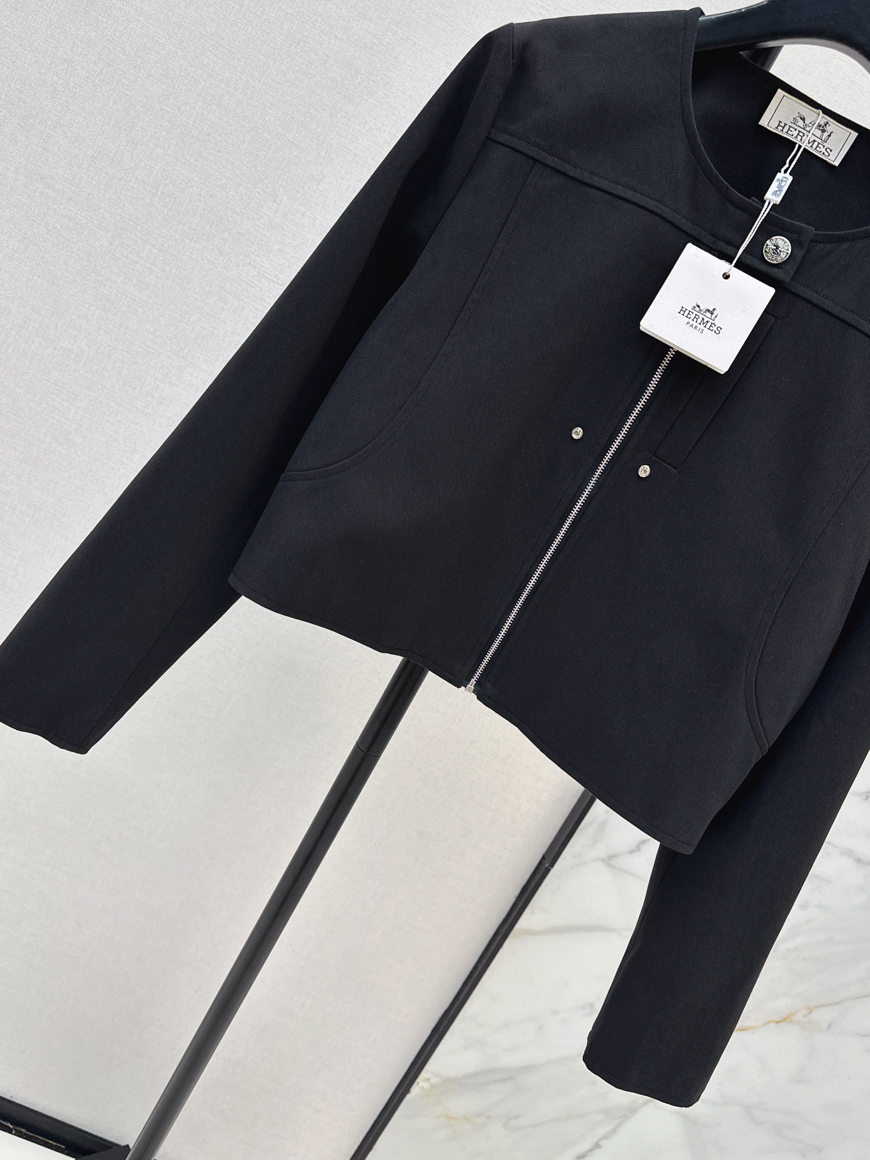 Her 26ss zip-up jacket