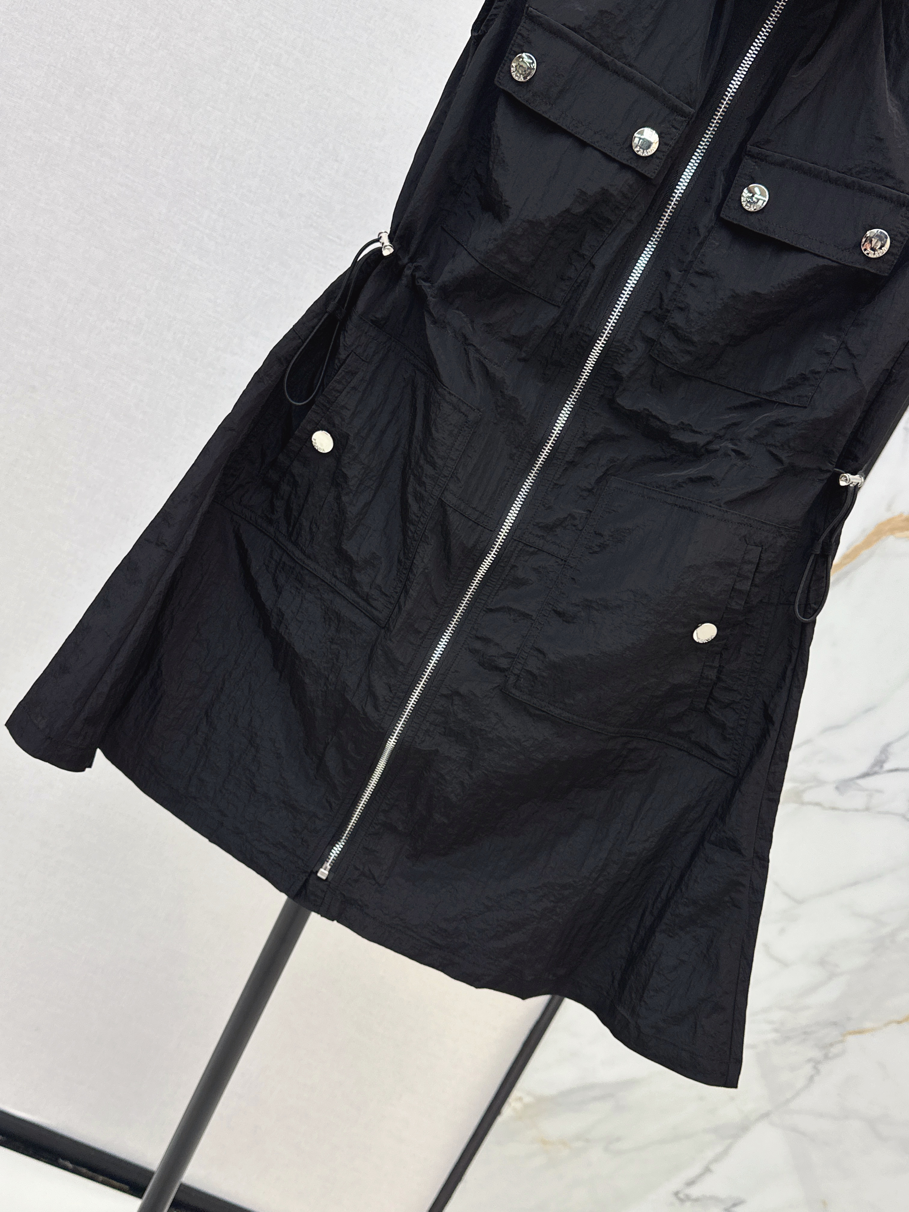 Pra 26ss drawstring sleeveless dress