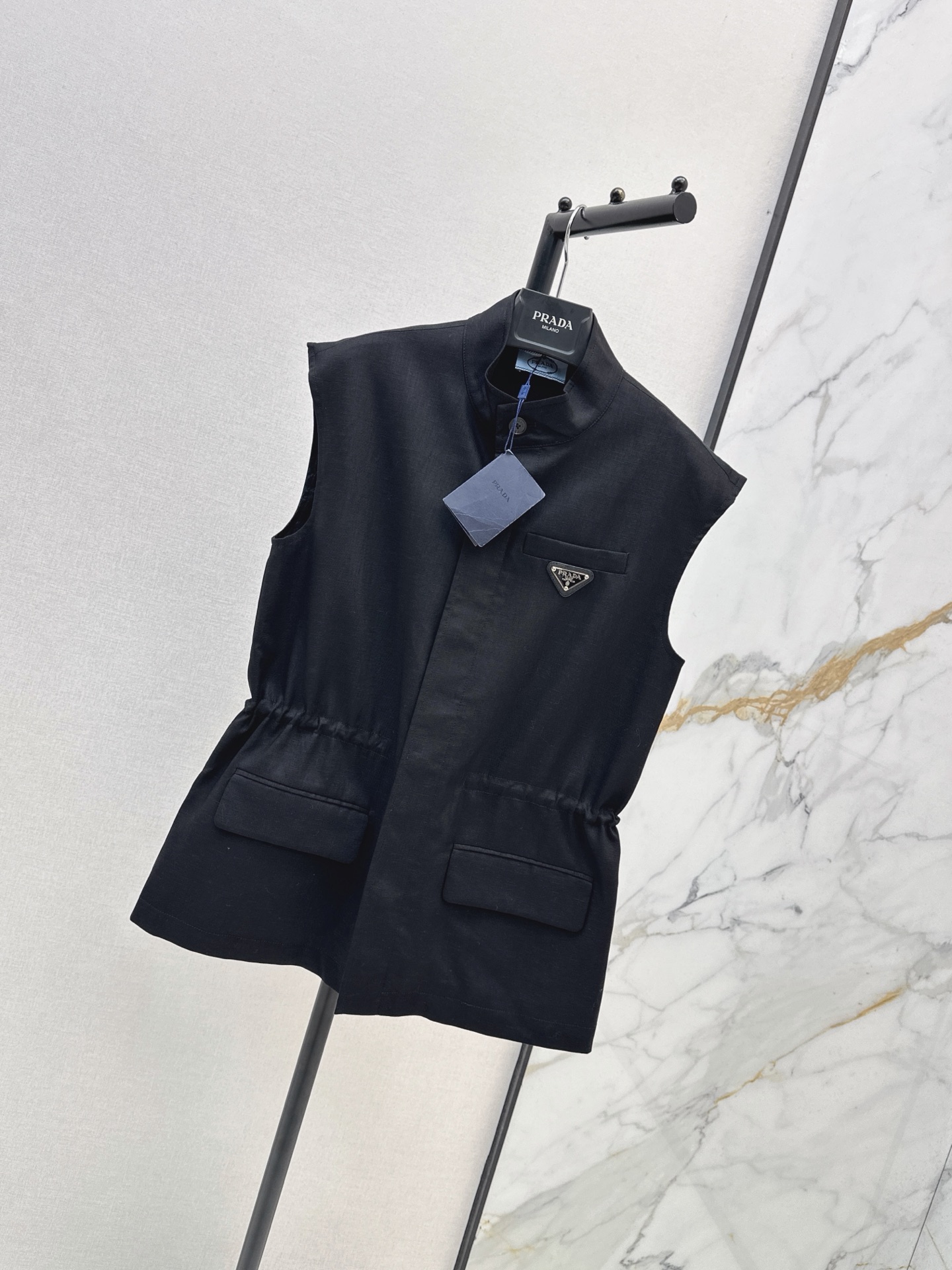 Pra 26ss drawstring vest jacket