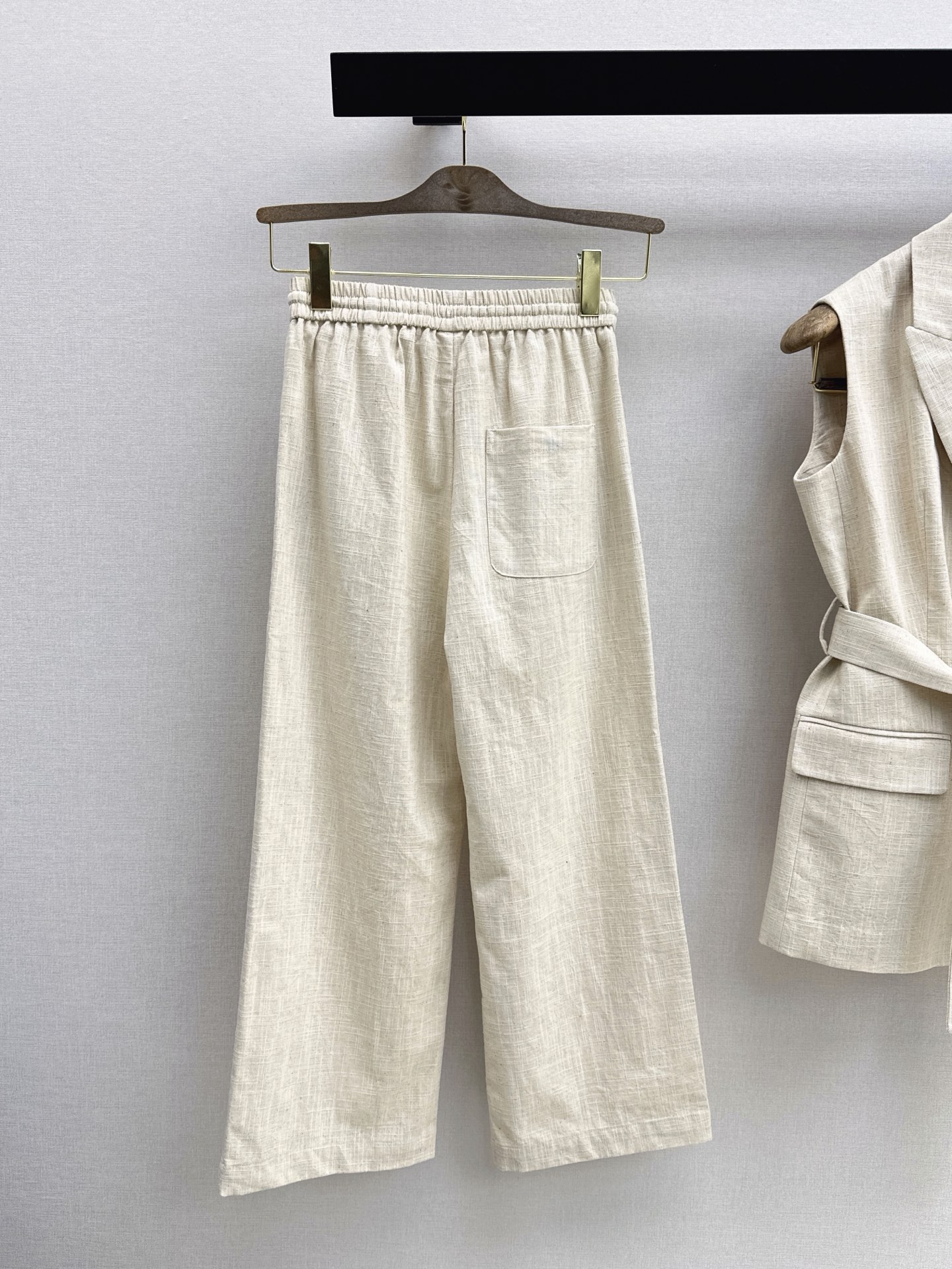 Brun 26ss linen cropped pants