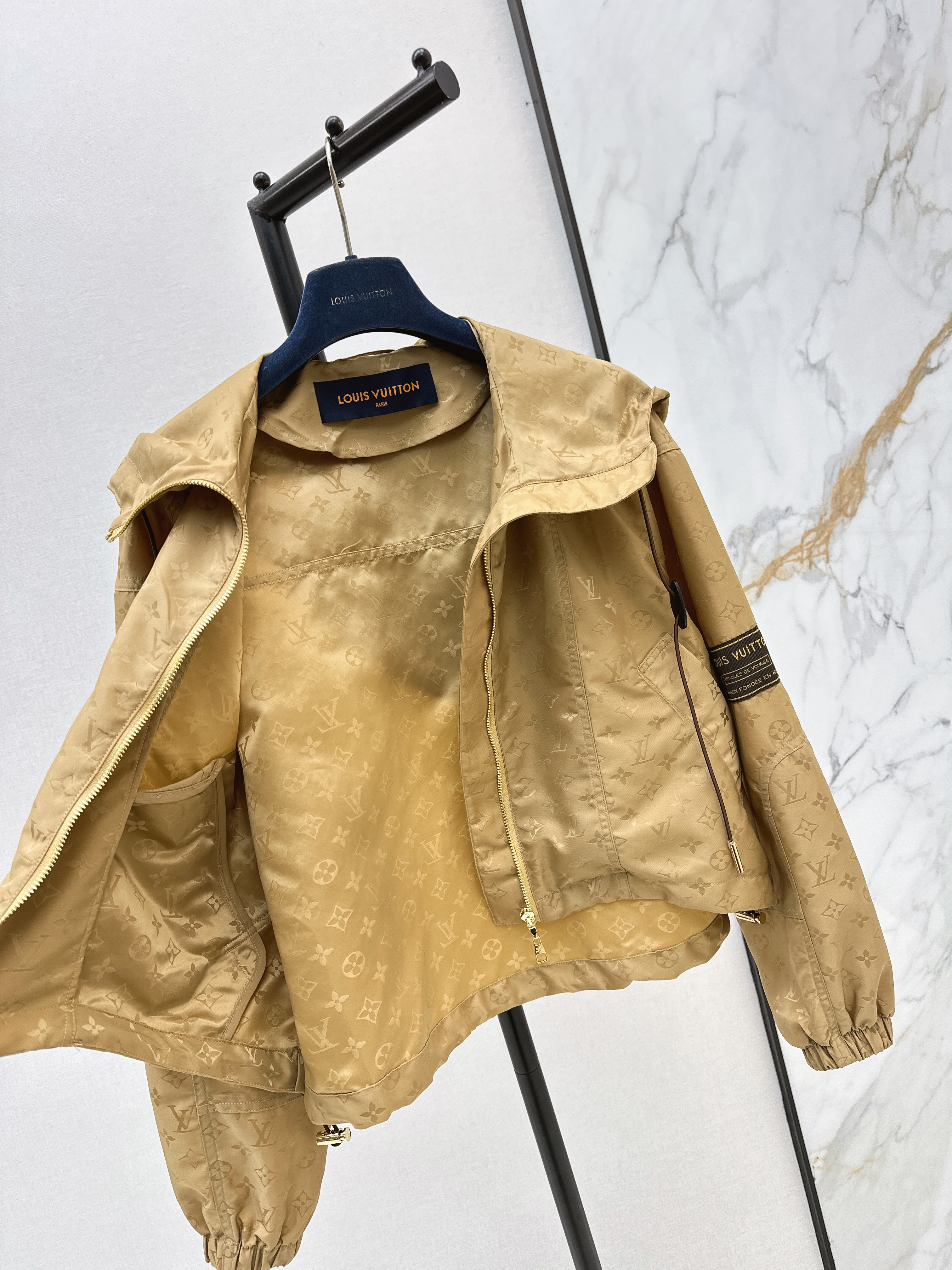 Loui 26ss jacquard hooded jacket