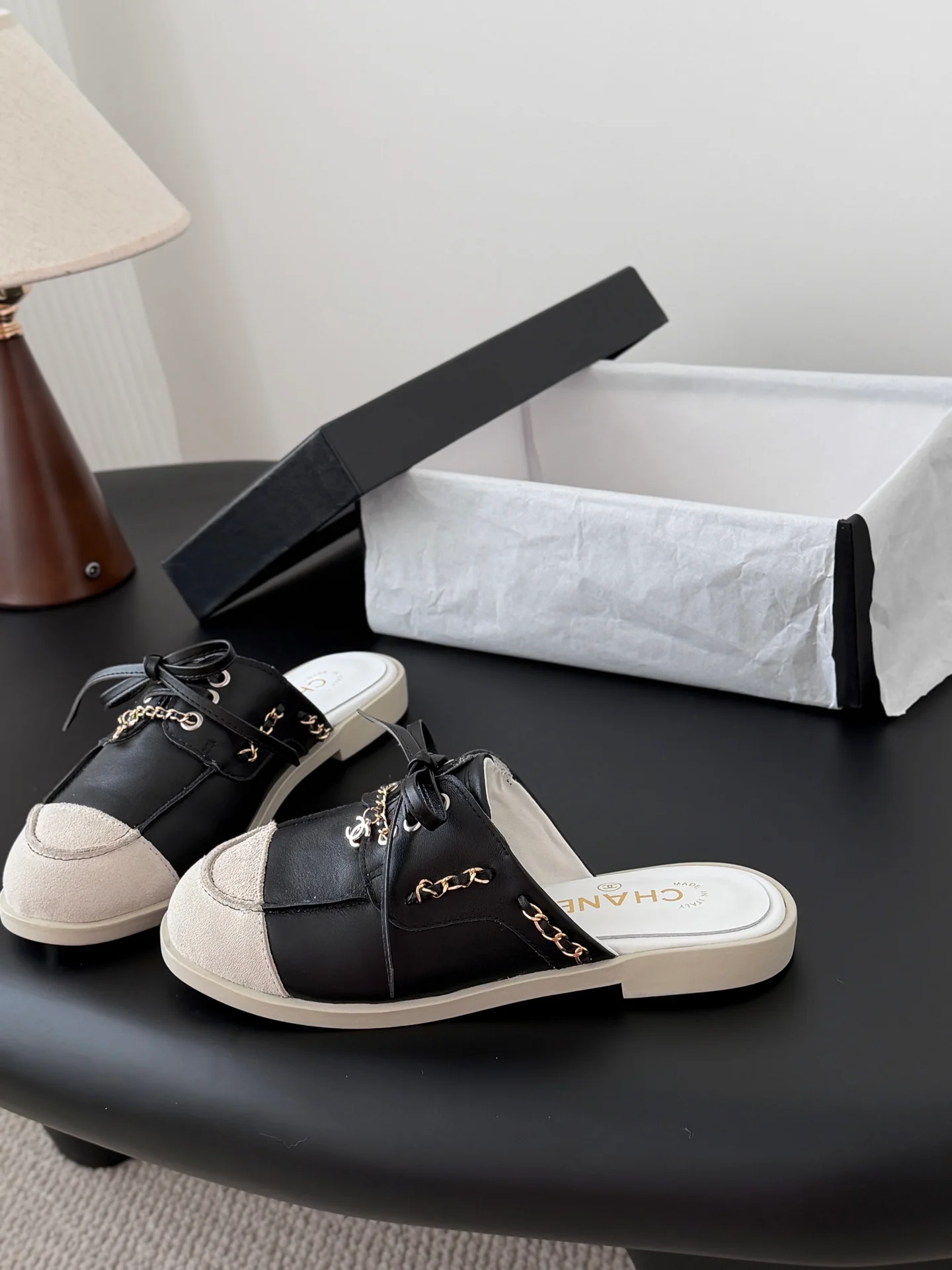 Chan 26ss slip-on shoes