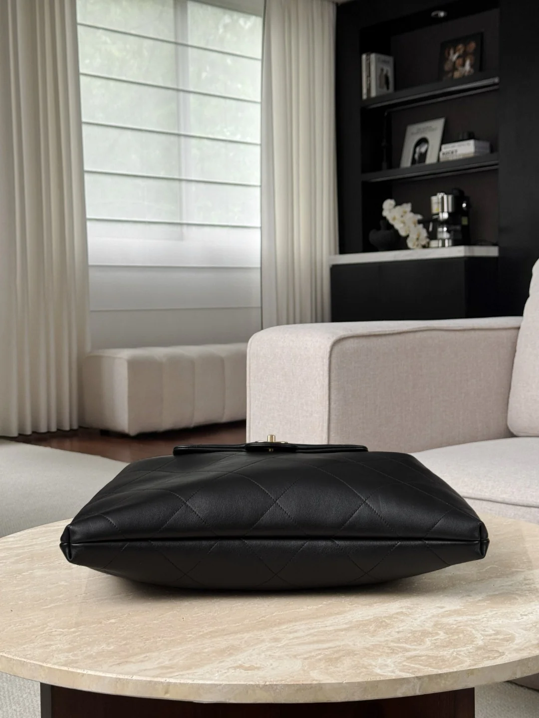 Chan 26C maxi hobo bag