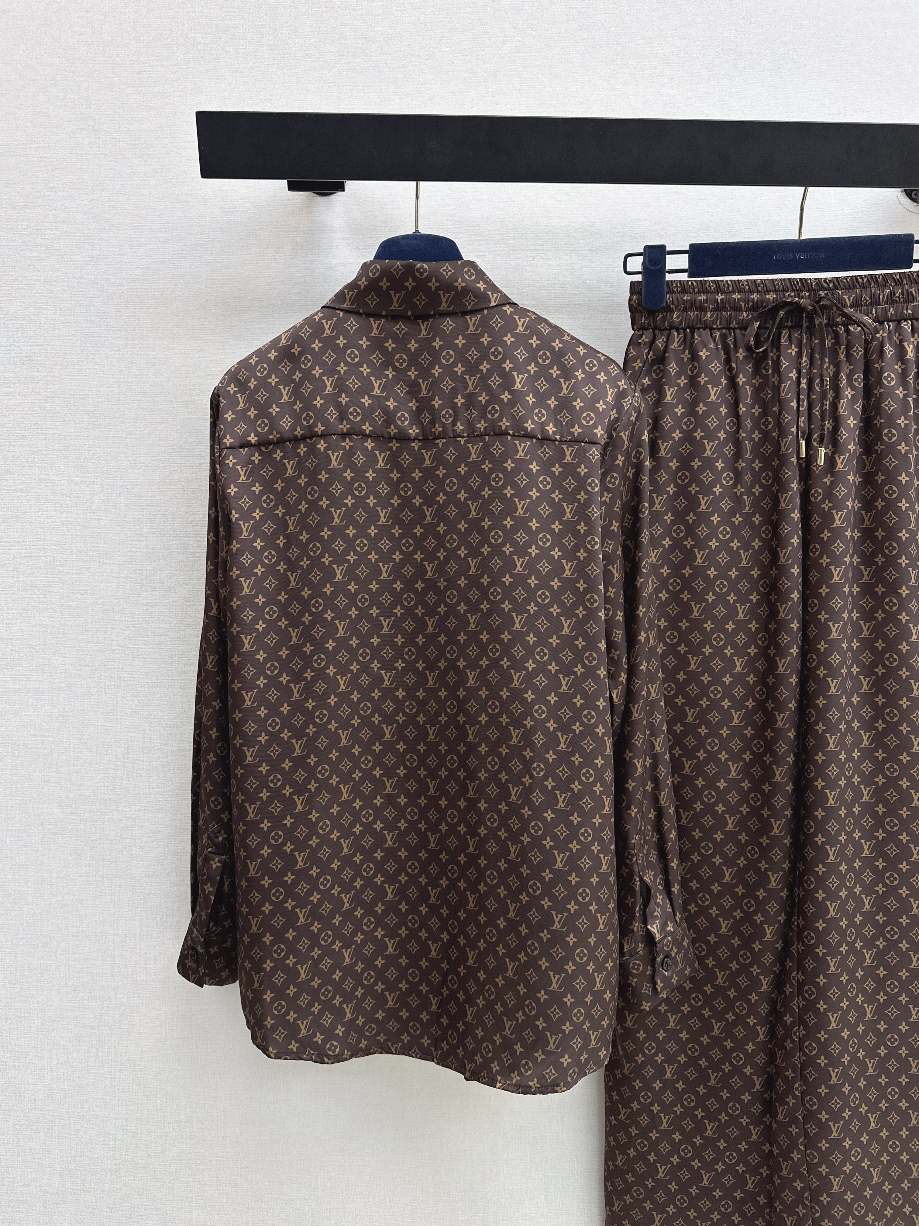 Loui 26ss print shirt pants  set