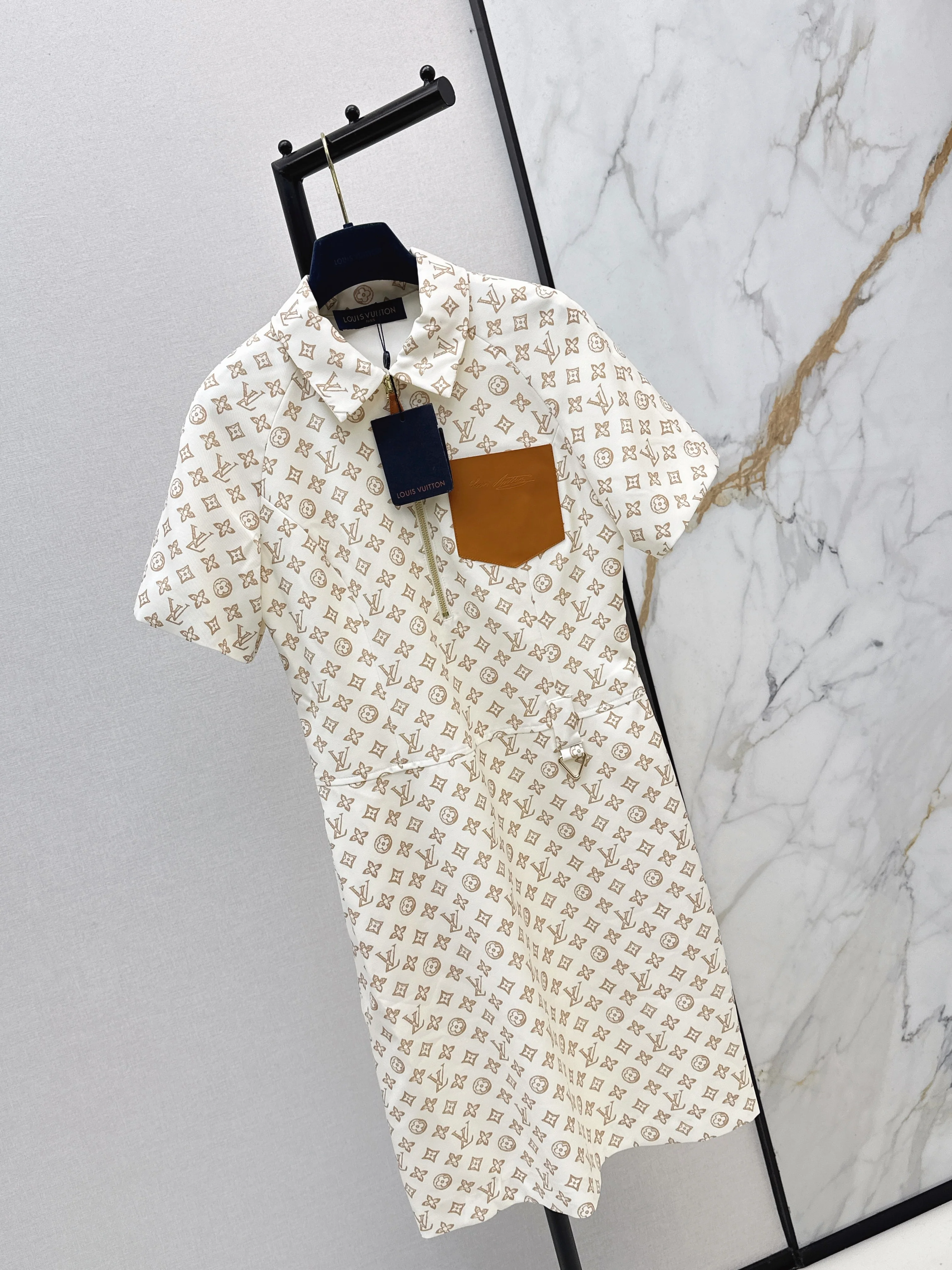 Louis 26ss print dress