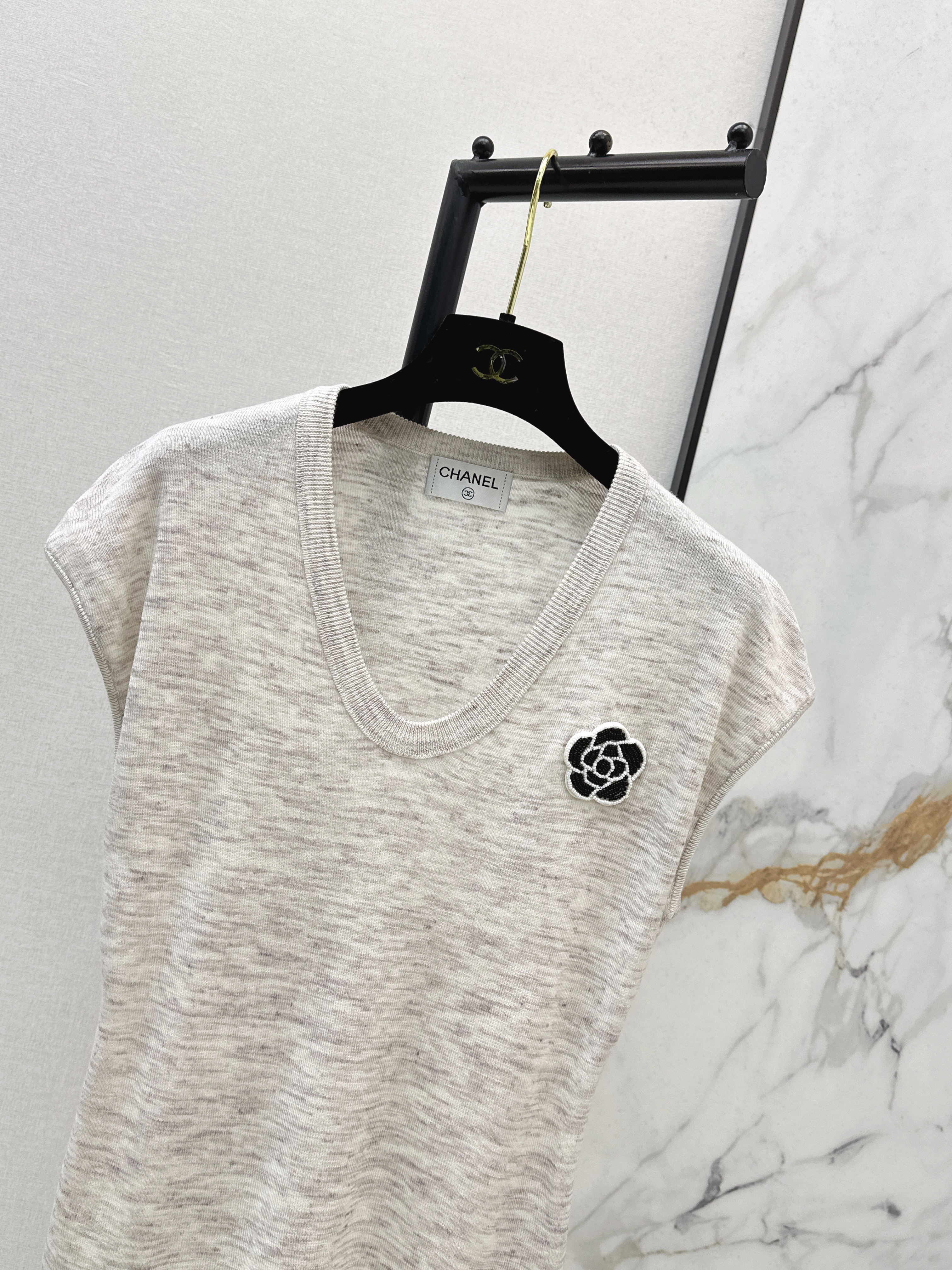 Chan 26ss 3d flower t-shirt