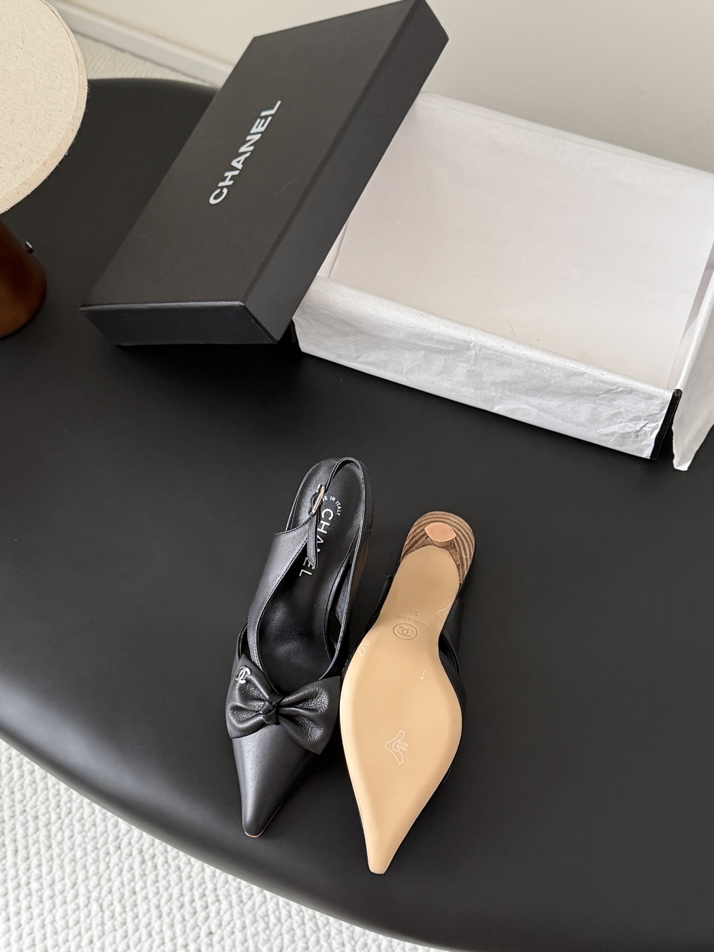 Chan 26ss bow slingback heel