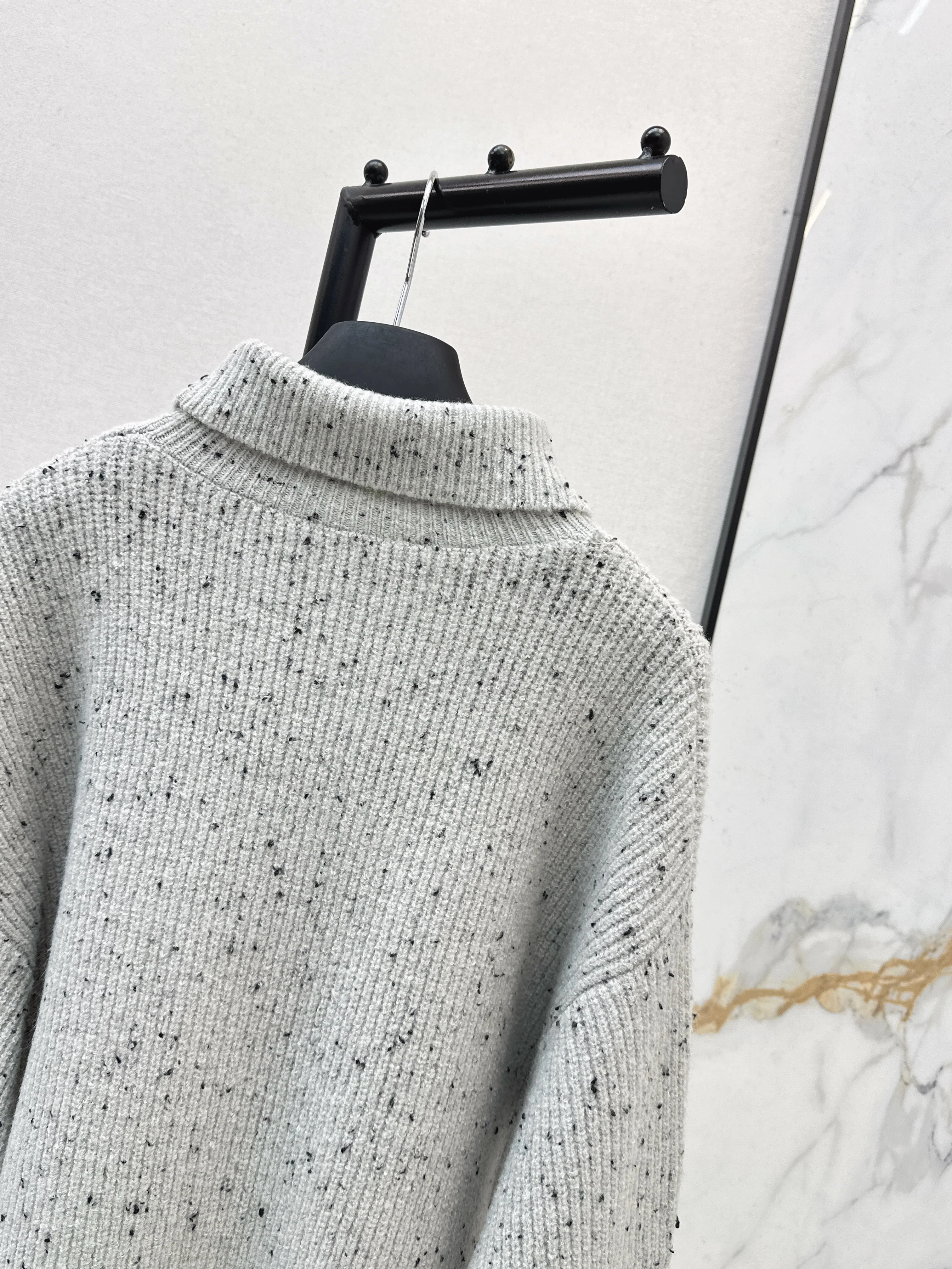 CD 26ss lantern sleeve knitted sweater