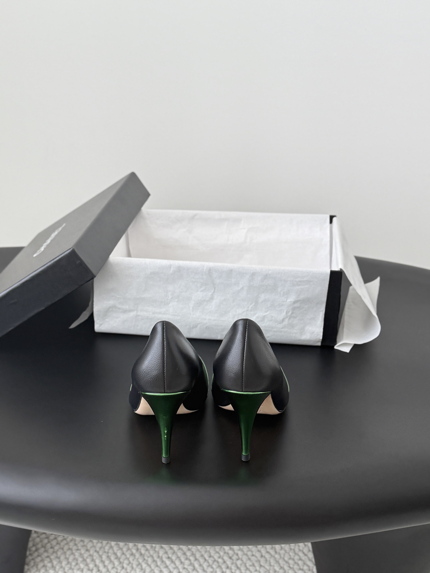 Chan 26K stilettos pumps