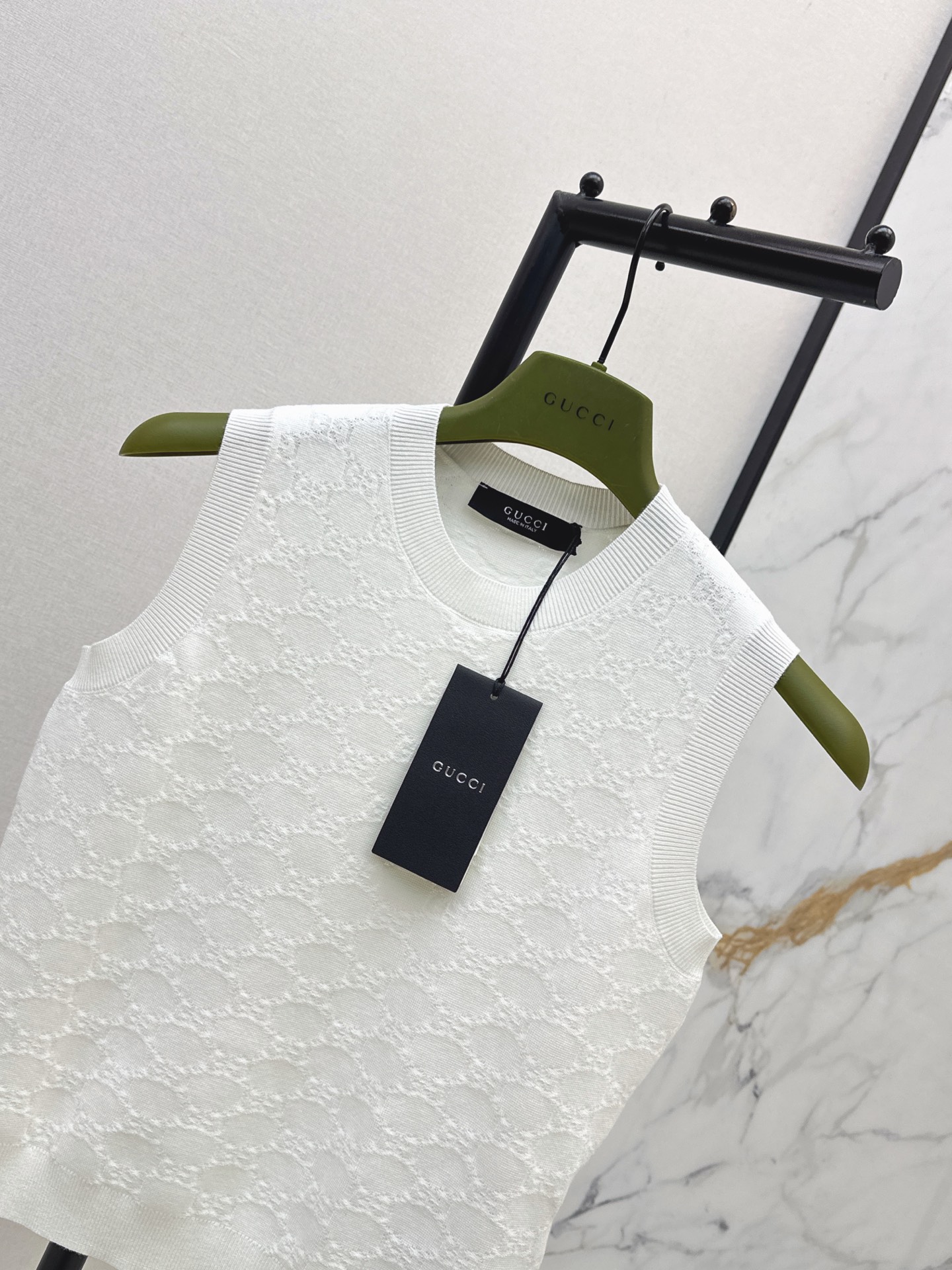 Guc 26ss jacquard vest