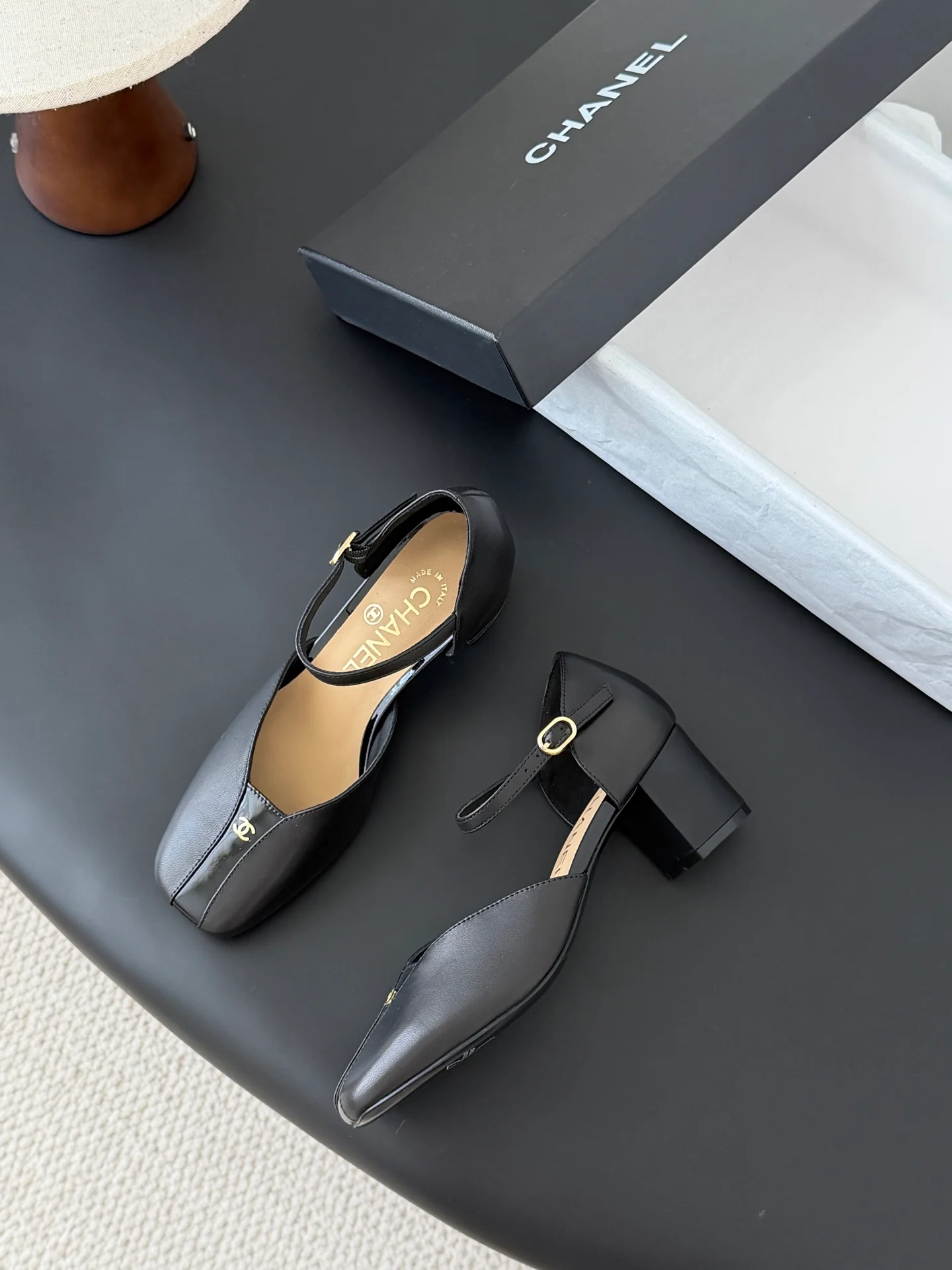 Chan 26ss chunky heels