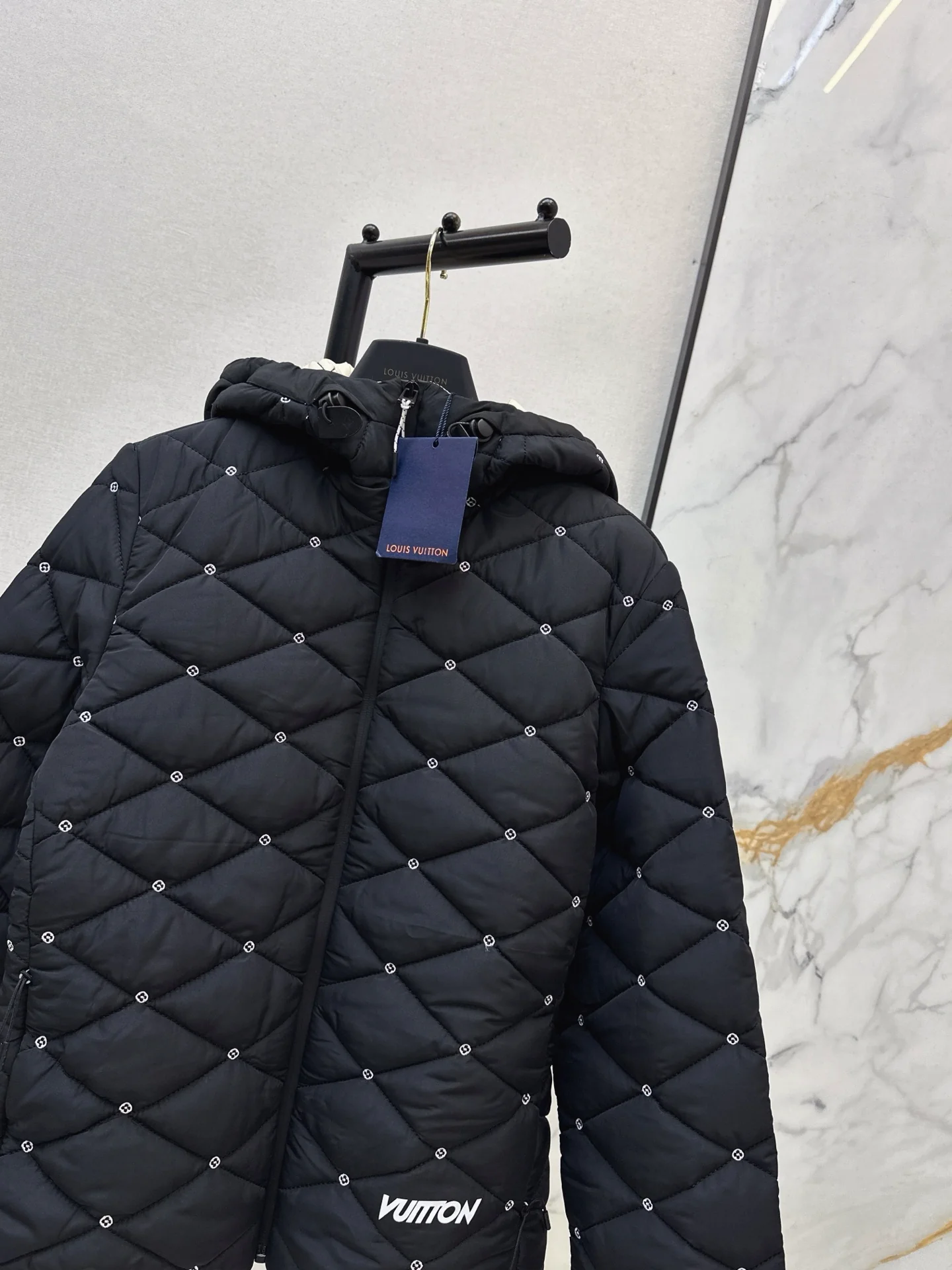 Louis 25fw padded jacket