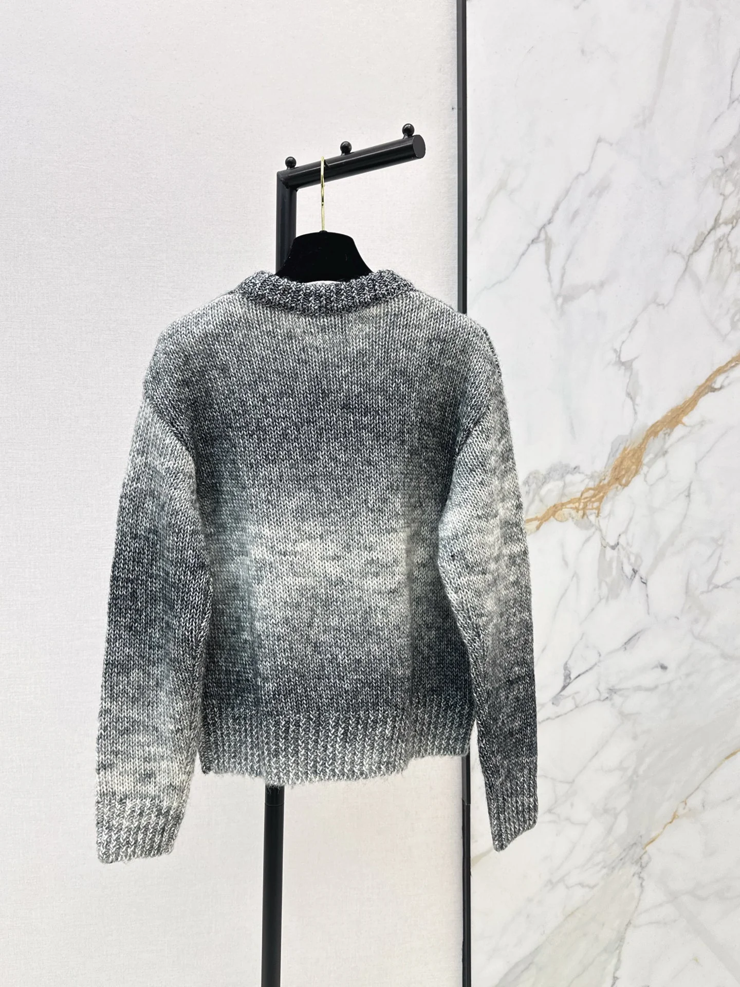 Chan 25fw gradient bow sweater