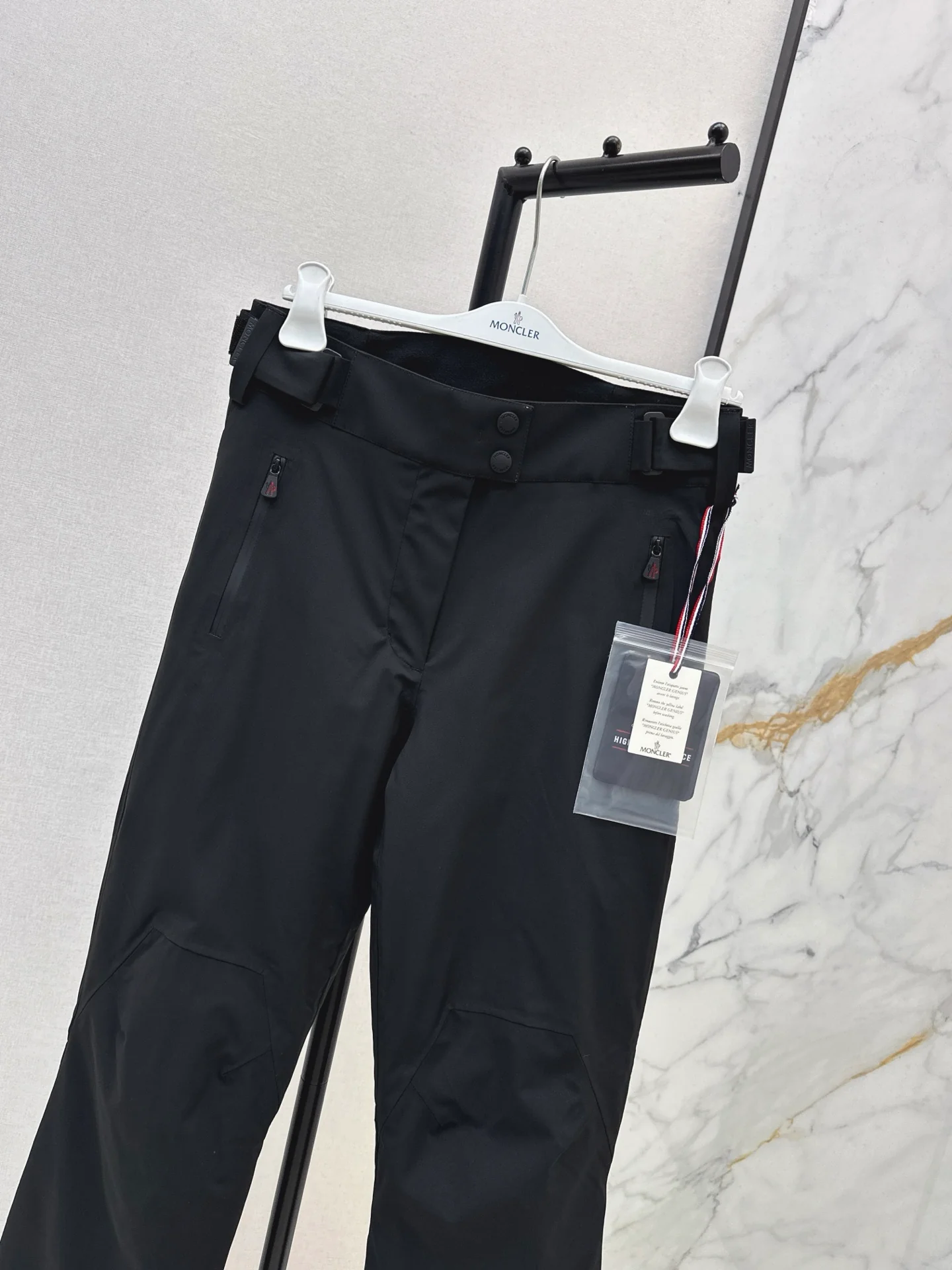 Monc 26ss ski pants