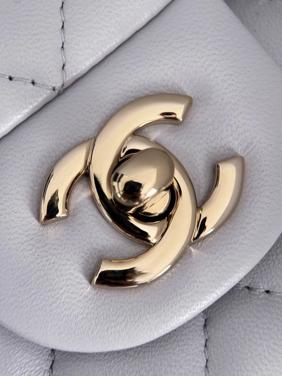 Chan 25P mini flap bag with top handle