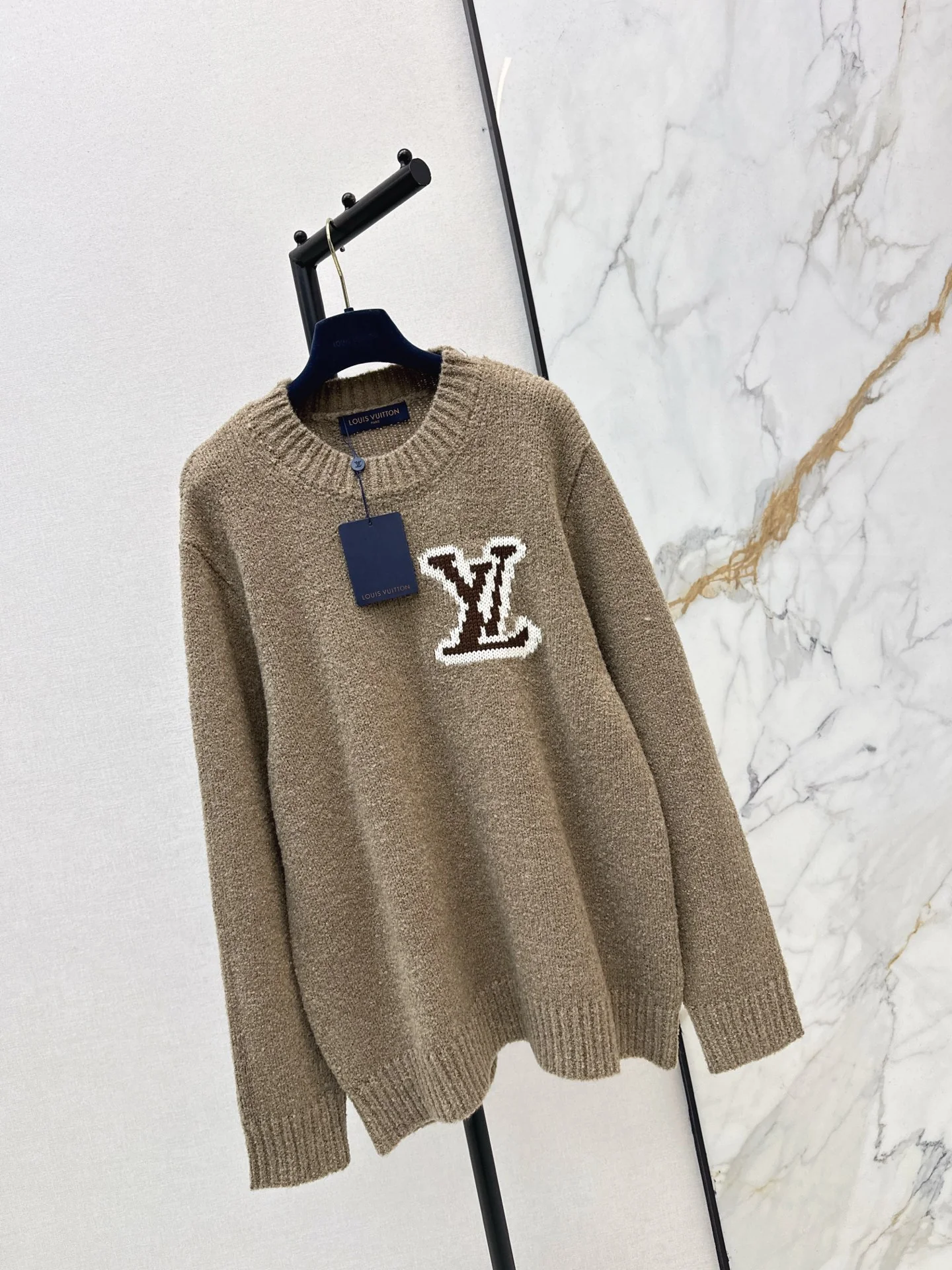 Louis 25fw jacquard sweater