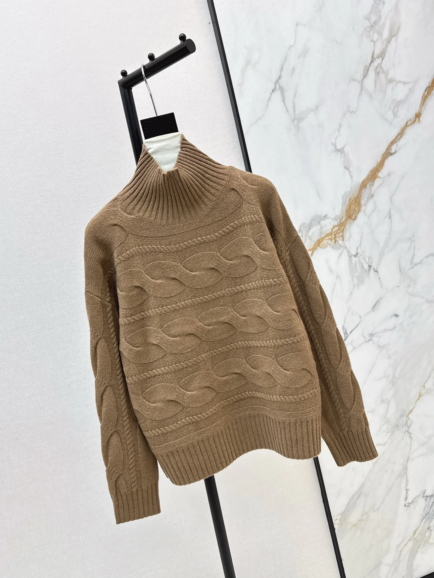 Max 25fw cable knit sweater