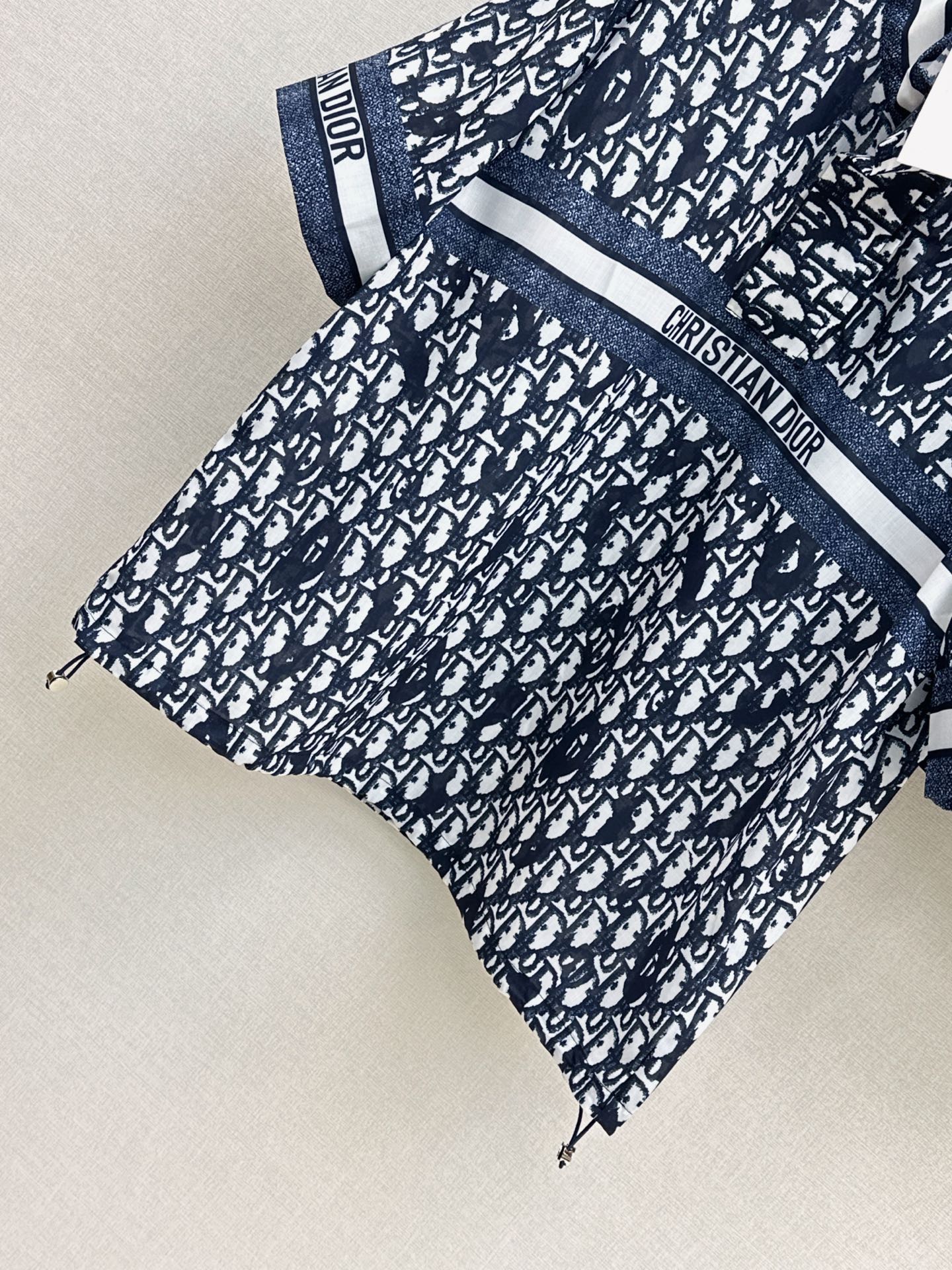 CD 26ss monograw print suit