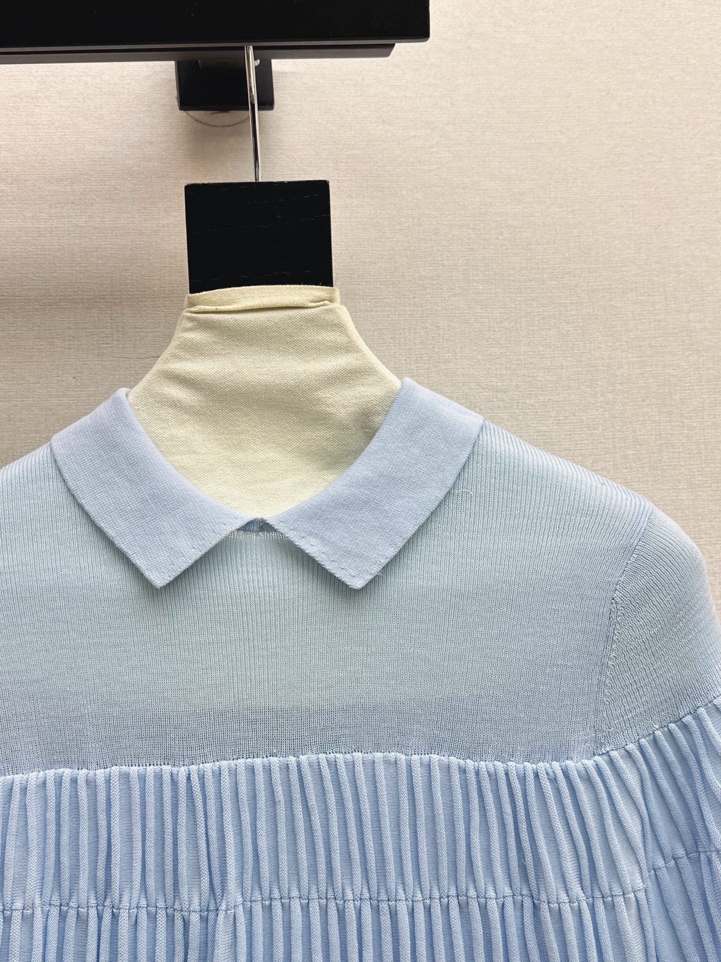 Miu 26ss cape knitswear