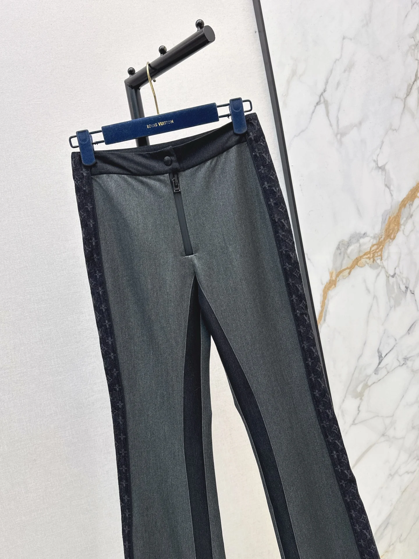 Louis 25fw jacquard leggings