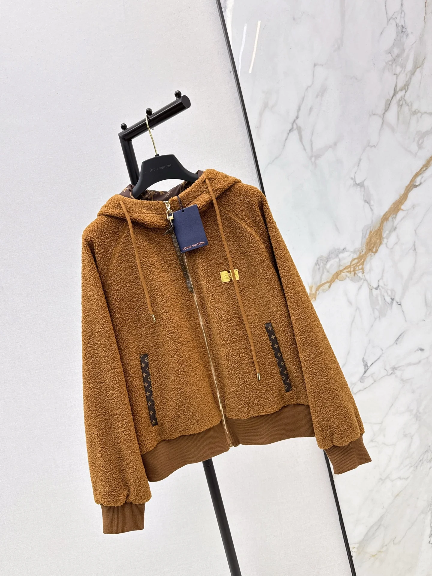 Louis 25fw hooded zipper jacket