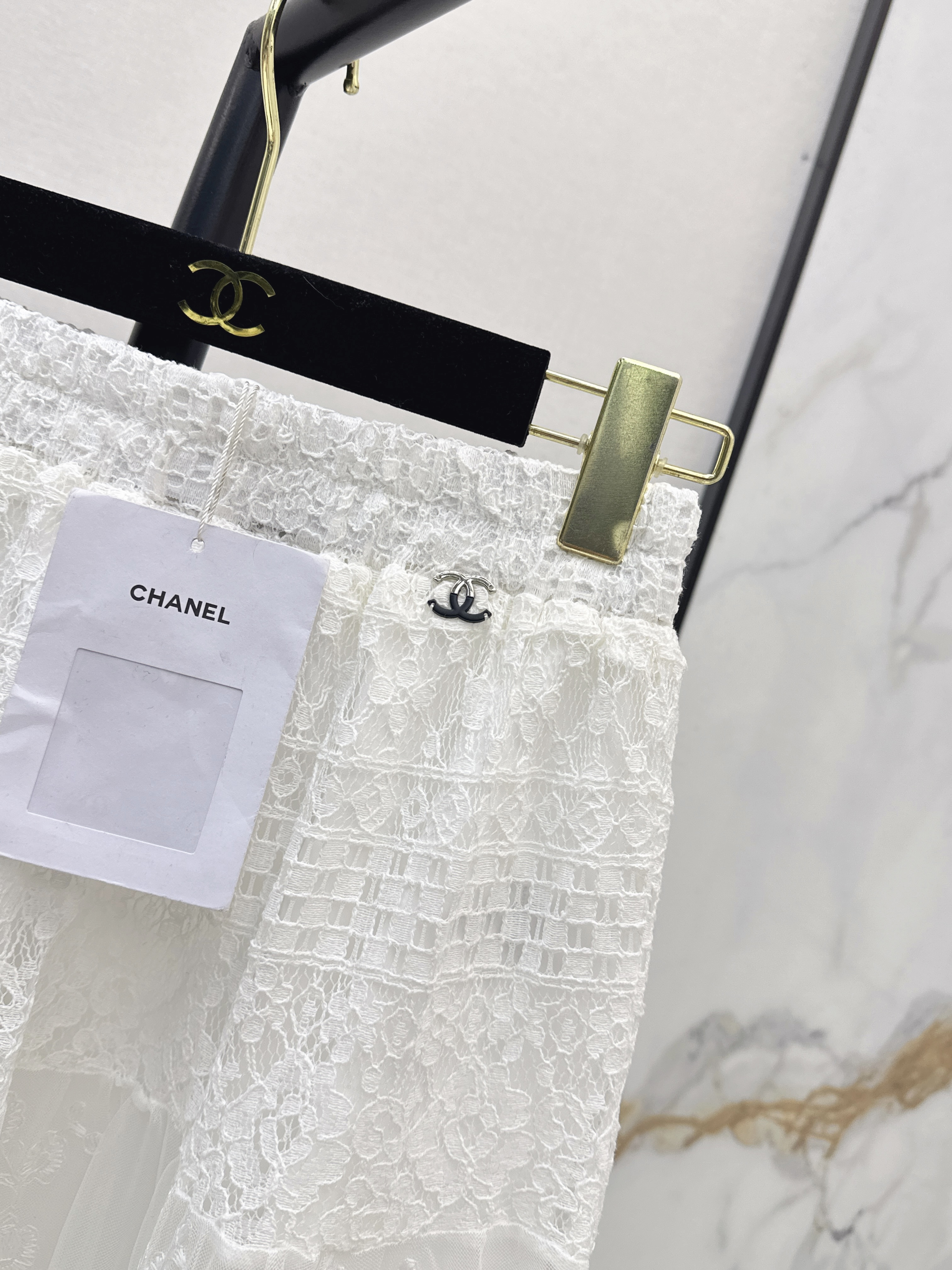 Chan 26ss lace skirt