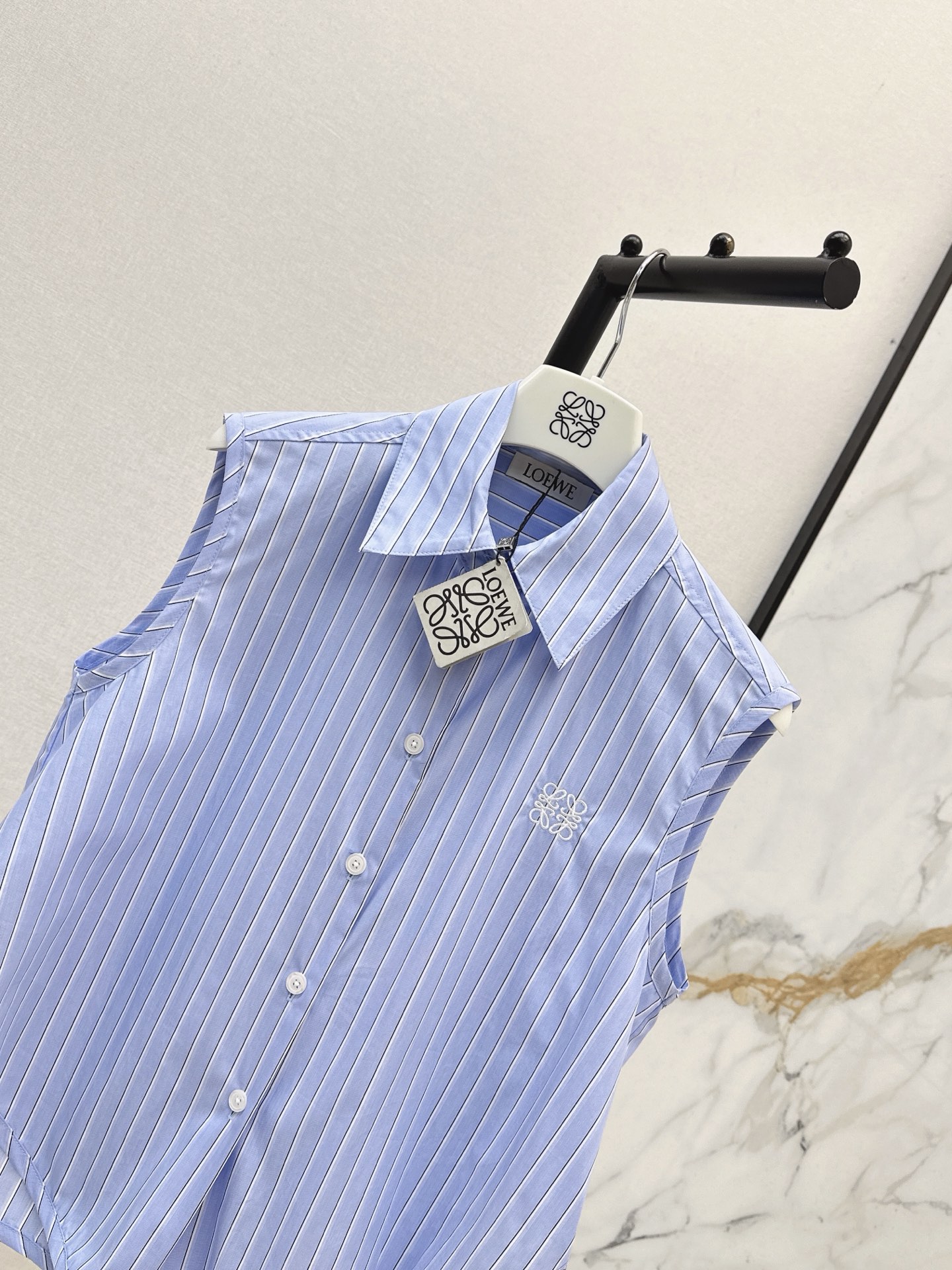 Loe 26ss sleeveless shirt