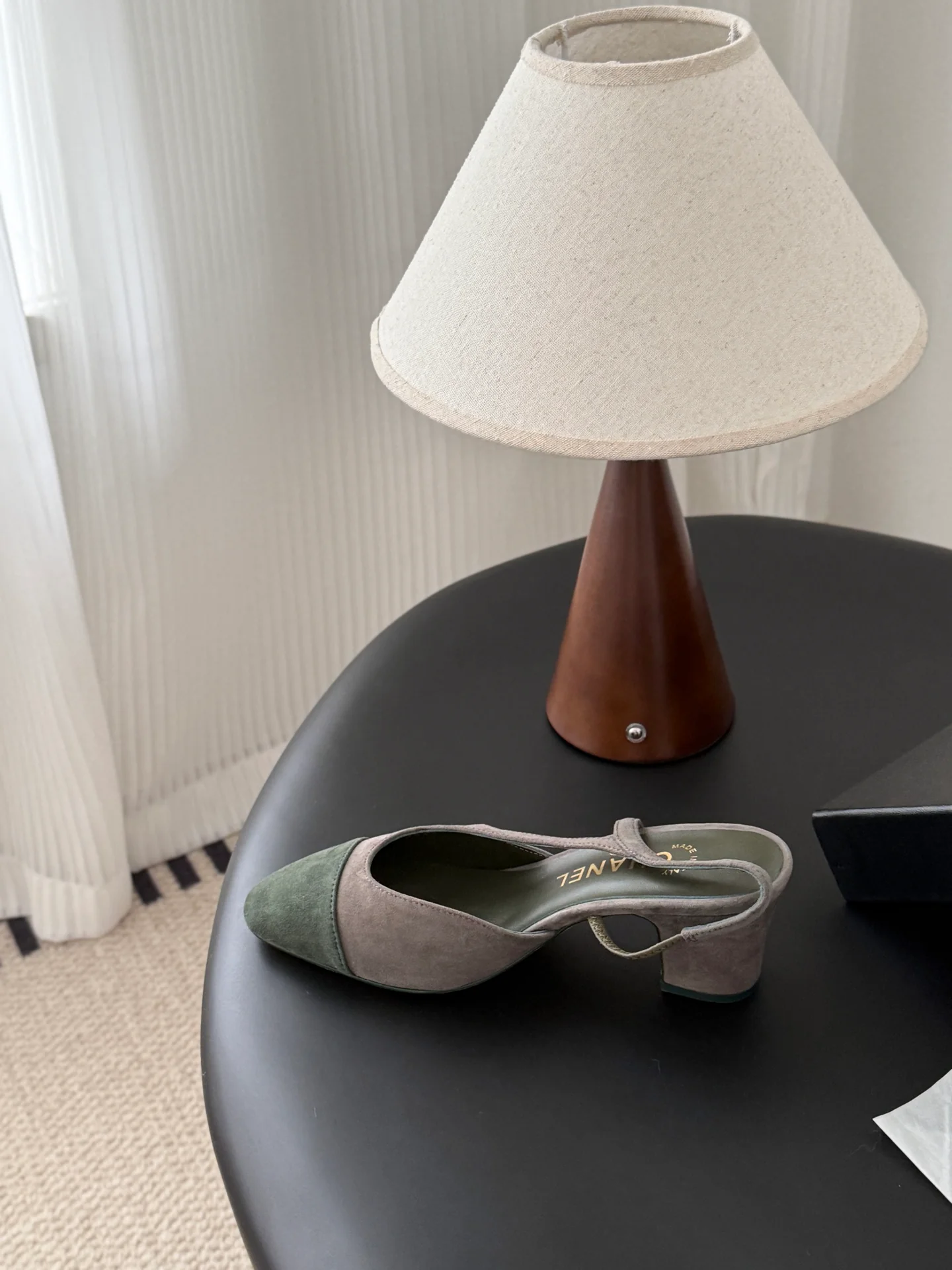 Chan 25fw slingback chunky heels