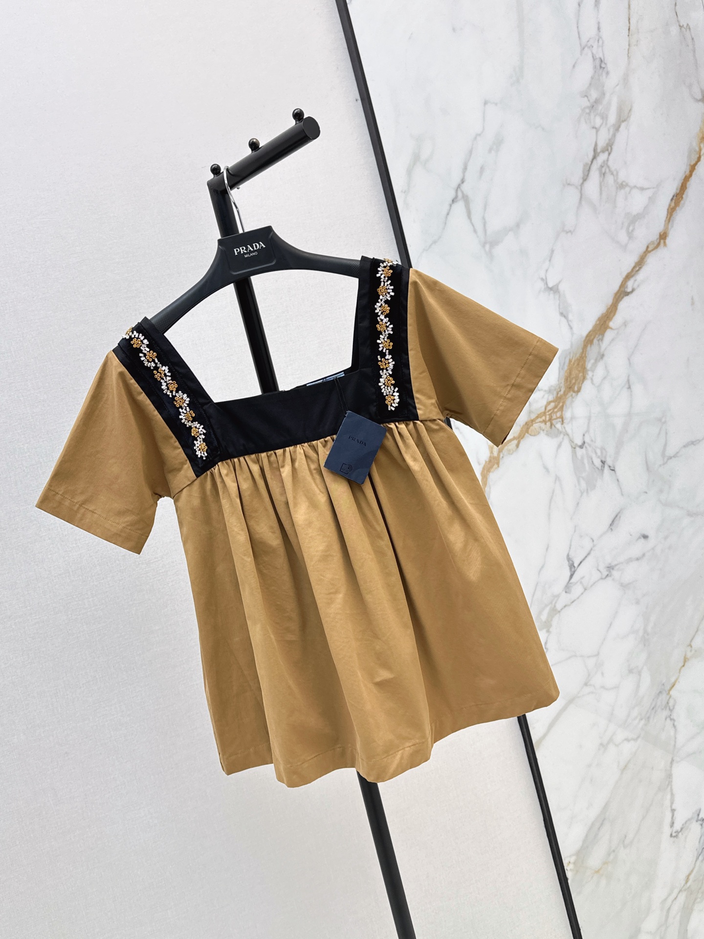 Pra 26ss beading contract top