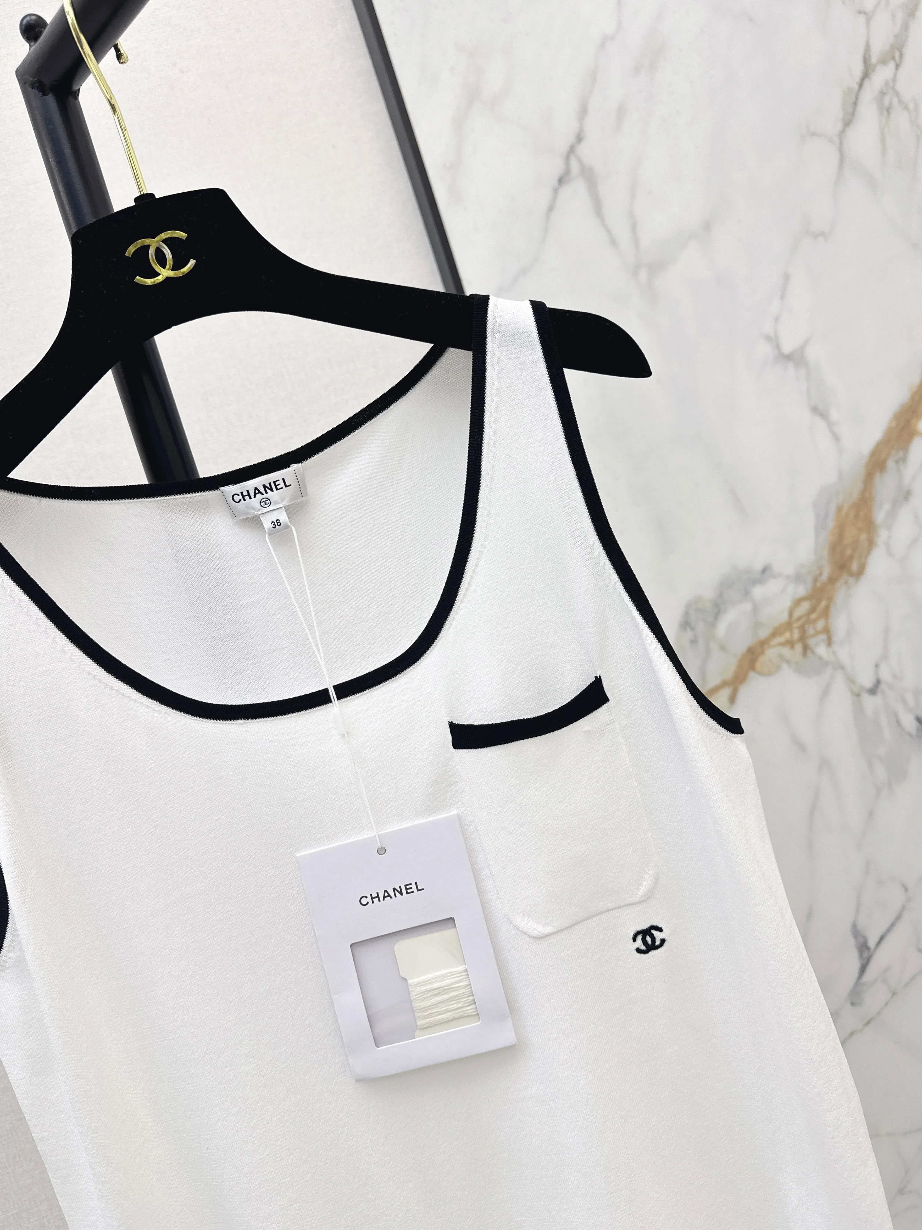 Chan 26ss knitted vest