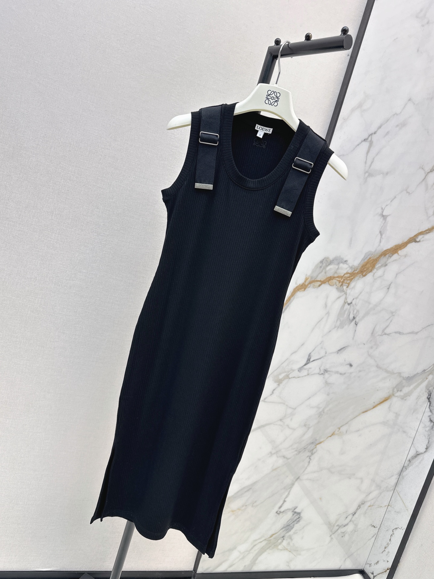 Loe 26ss sleeveless knit dress