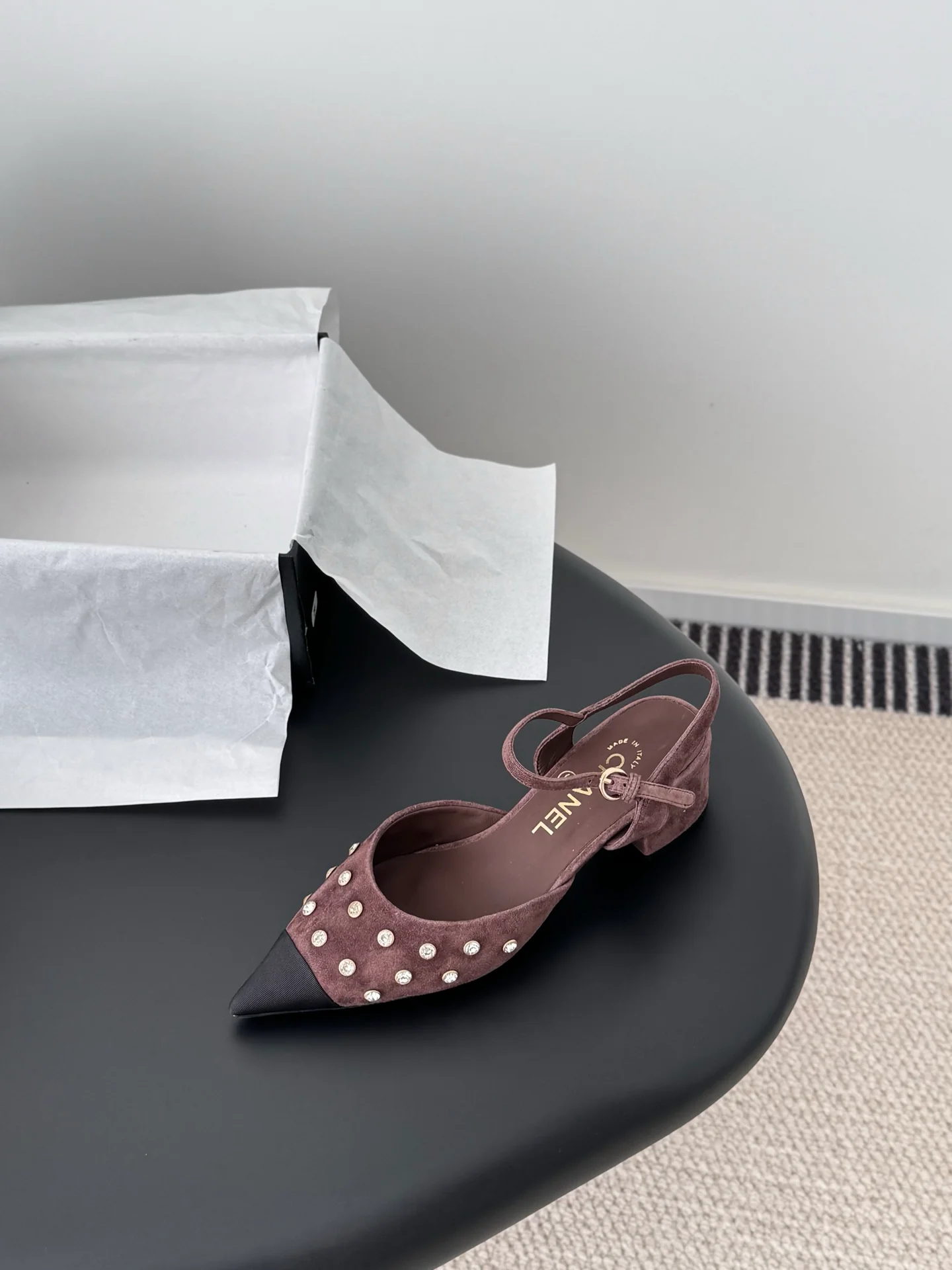 Chan 25fw rhinestones slingback sandals