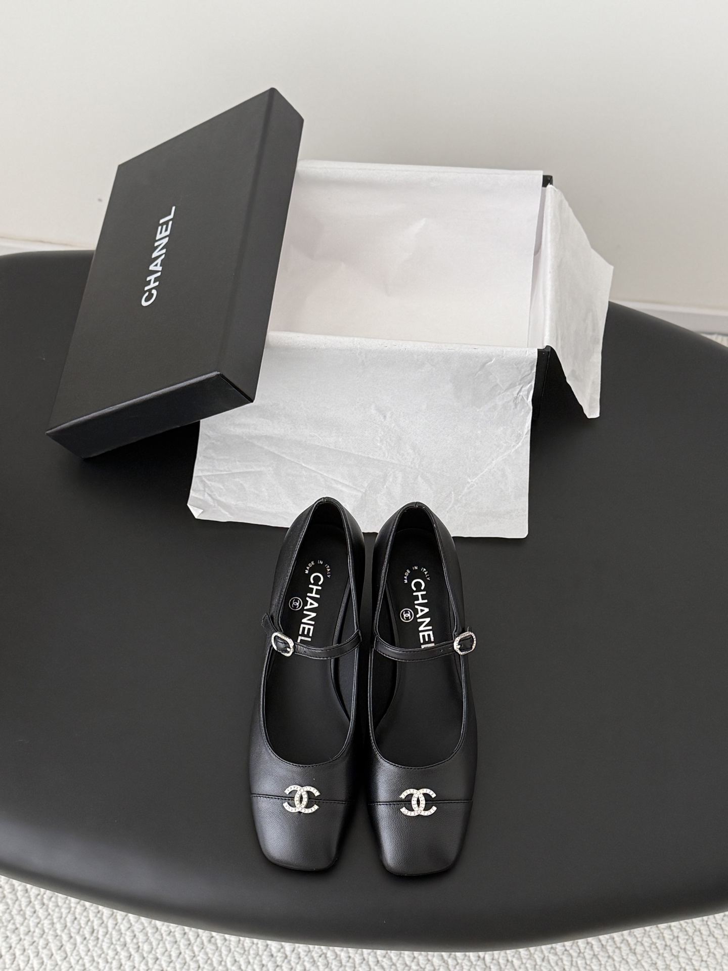 Chan 26K chunky heel mary jane shoes