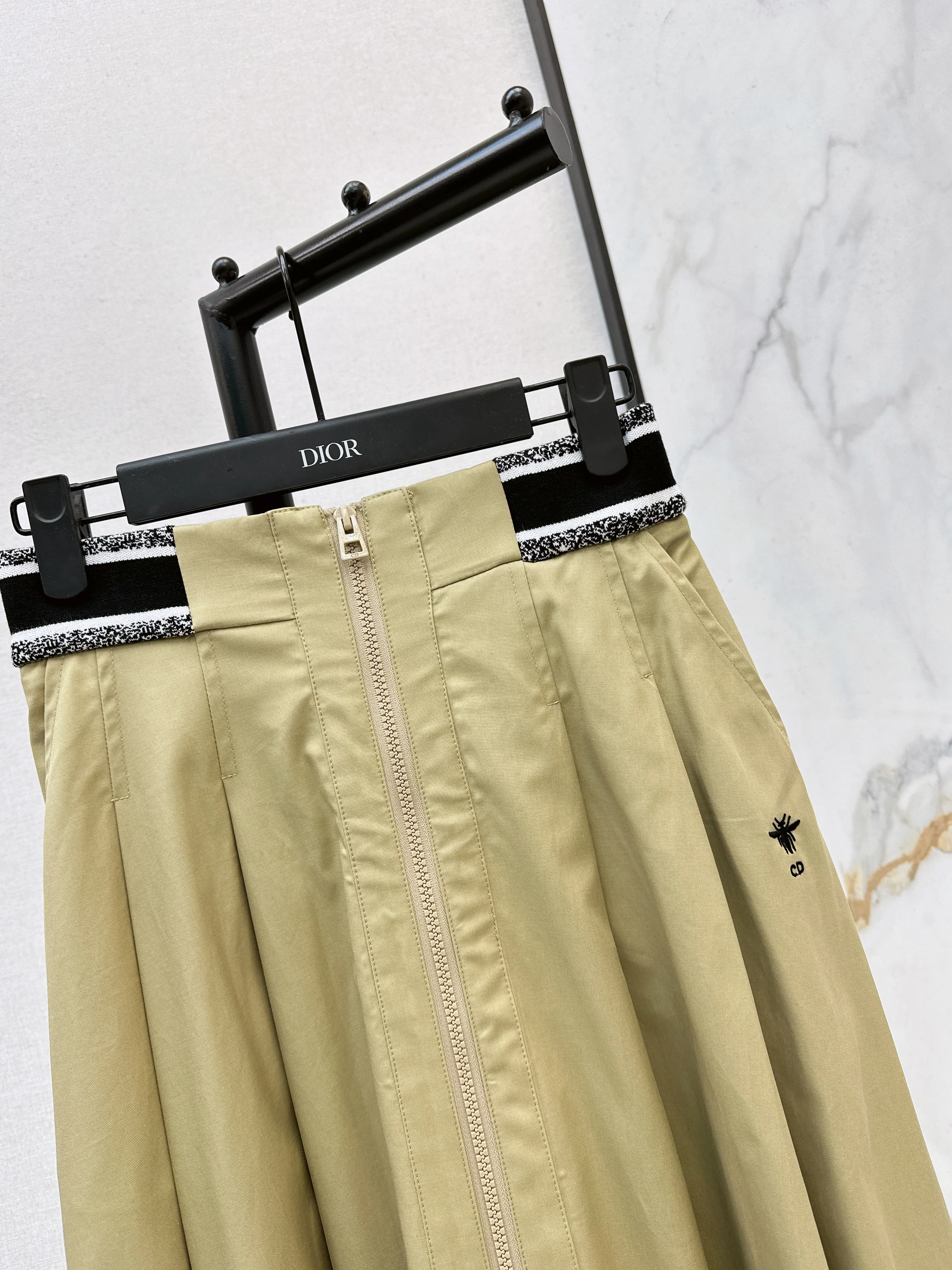 CD 26ss cargo a-line skirts