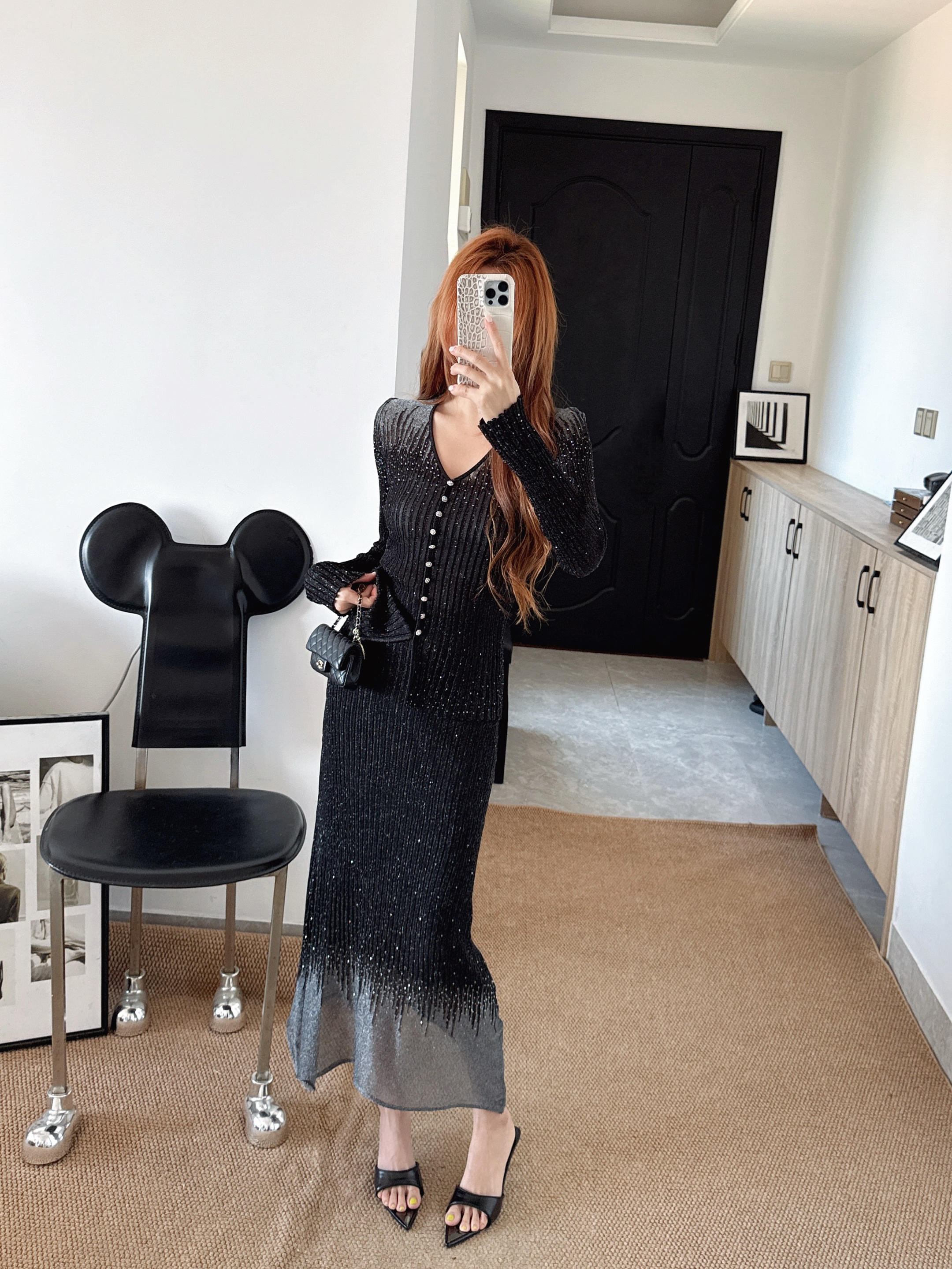Chan 26ss rhinestone knit suit
