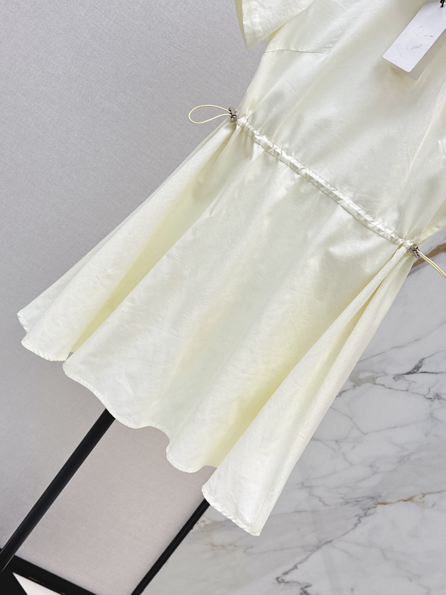 Guc 26ss peter pan collar dress