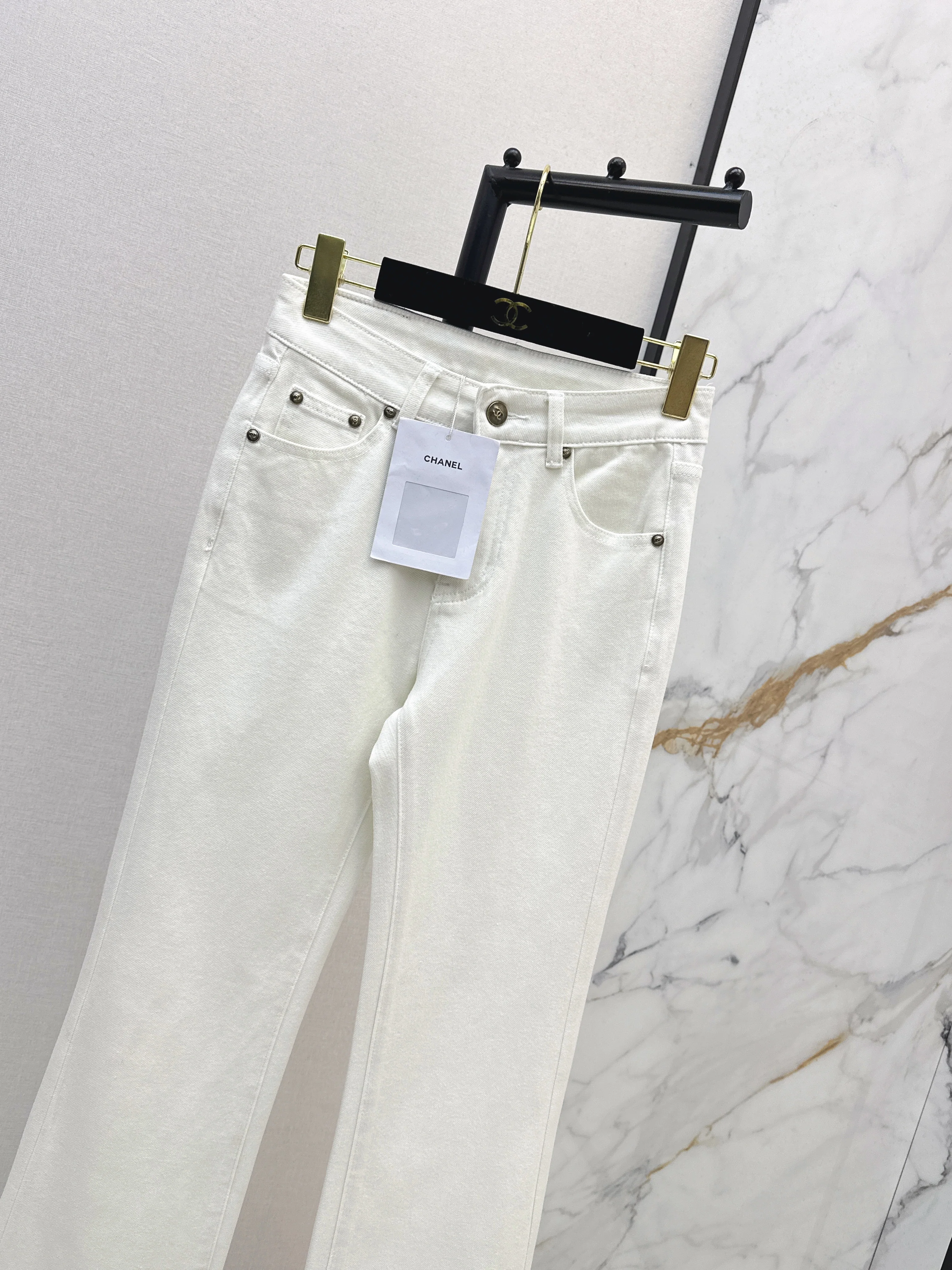 Chan 26ss flared jeans