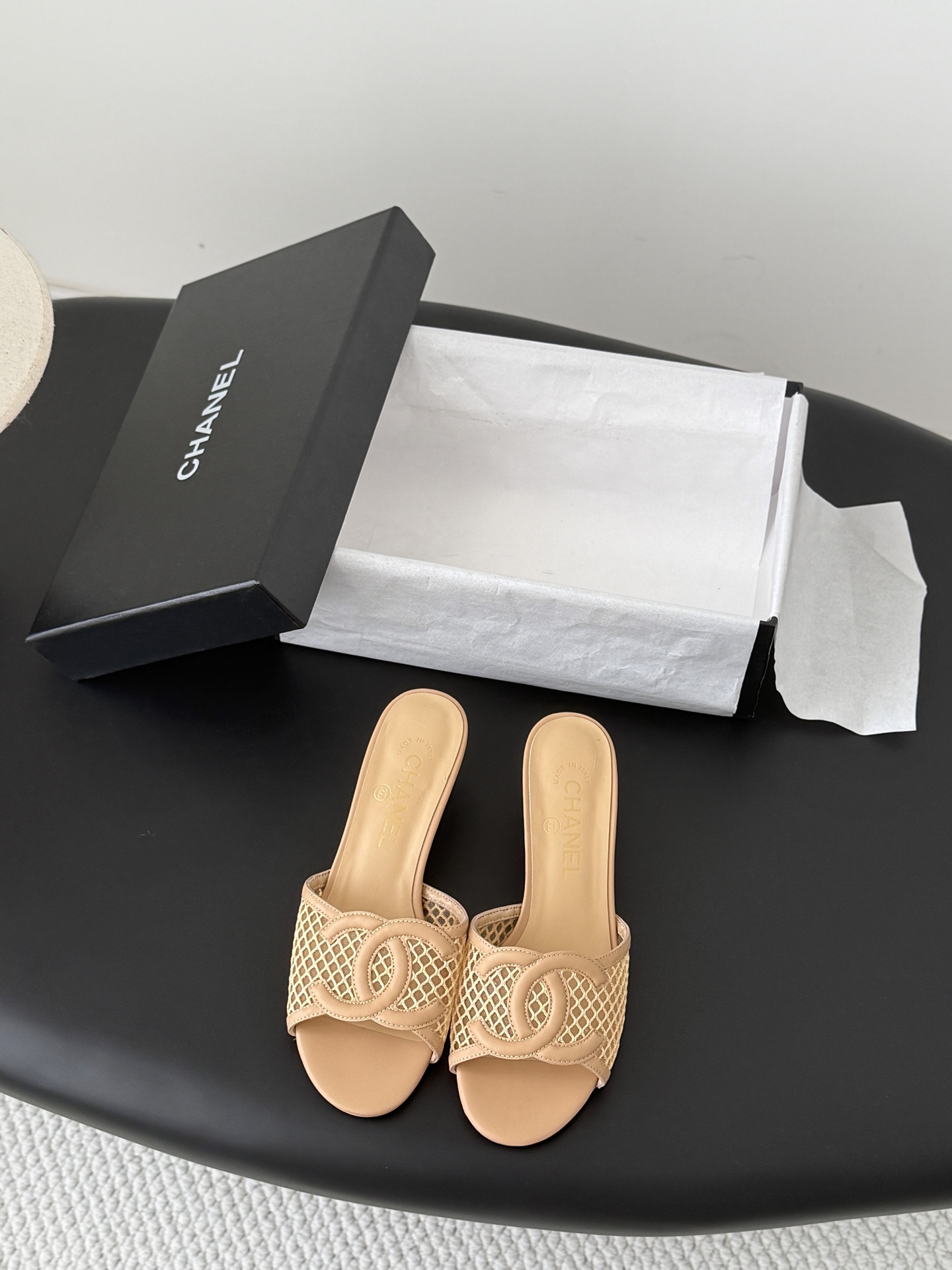 Chan 26P mesh mule sandals