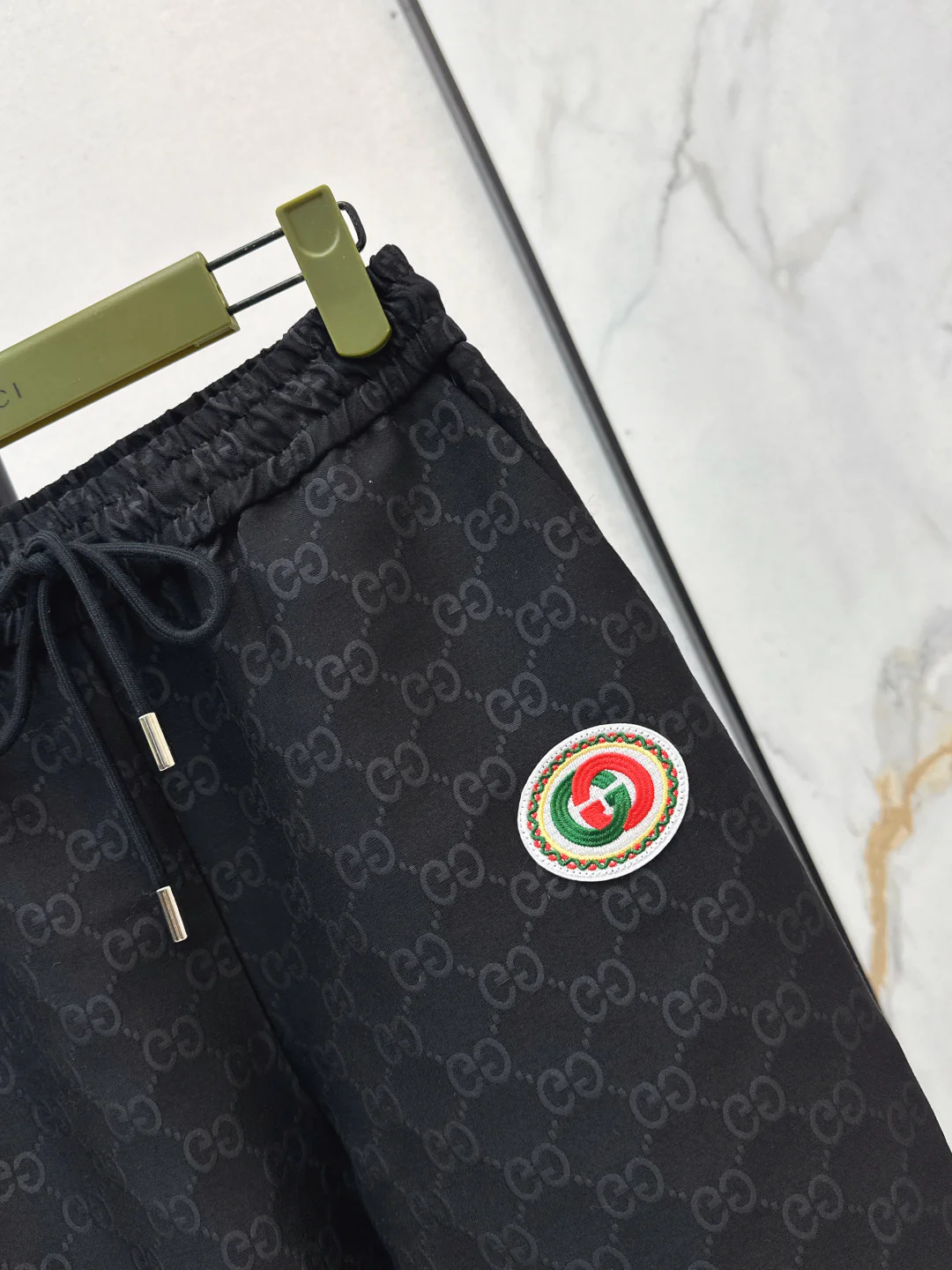 Guc 25fw casual pants