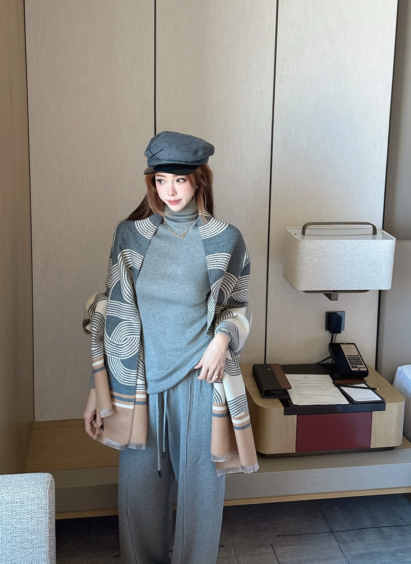 Herm 25fw base layer+shawl pants set